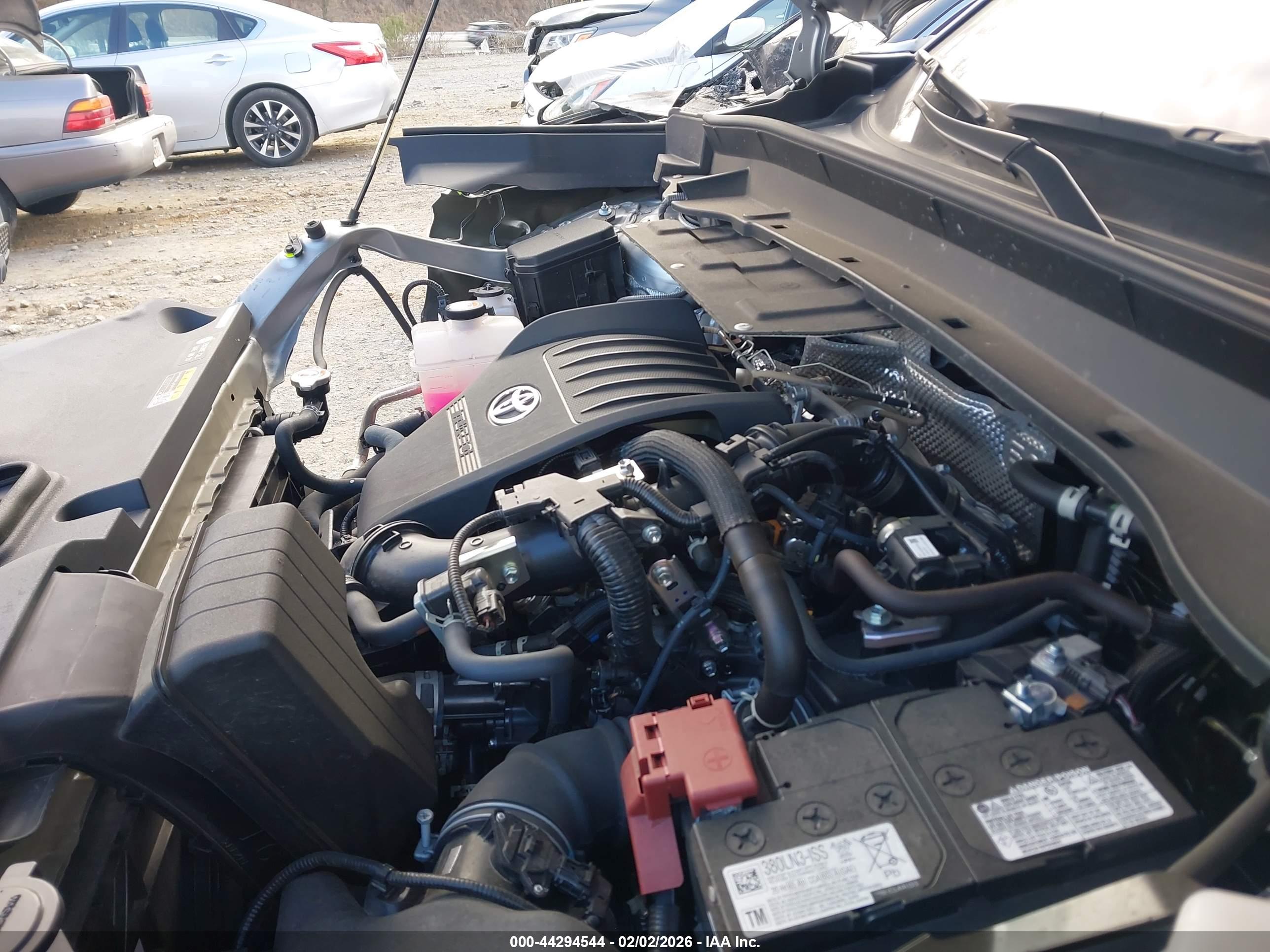 TOYOTA GRAND image 10
