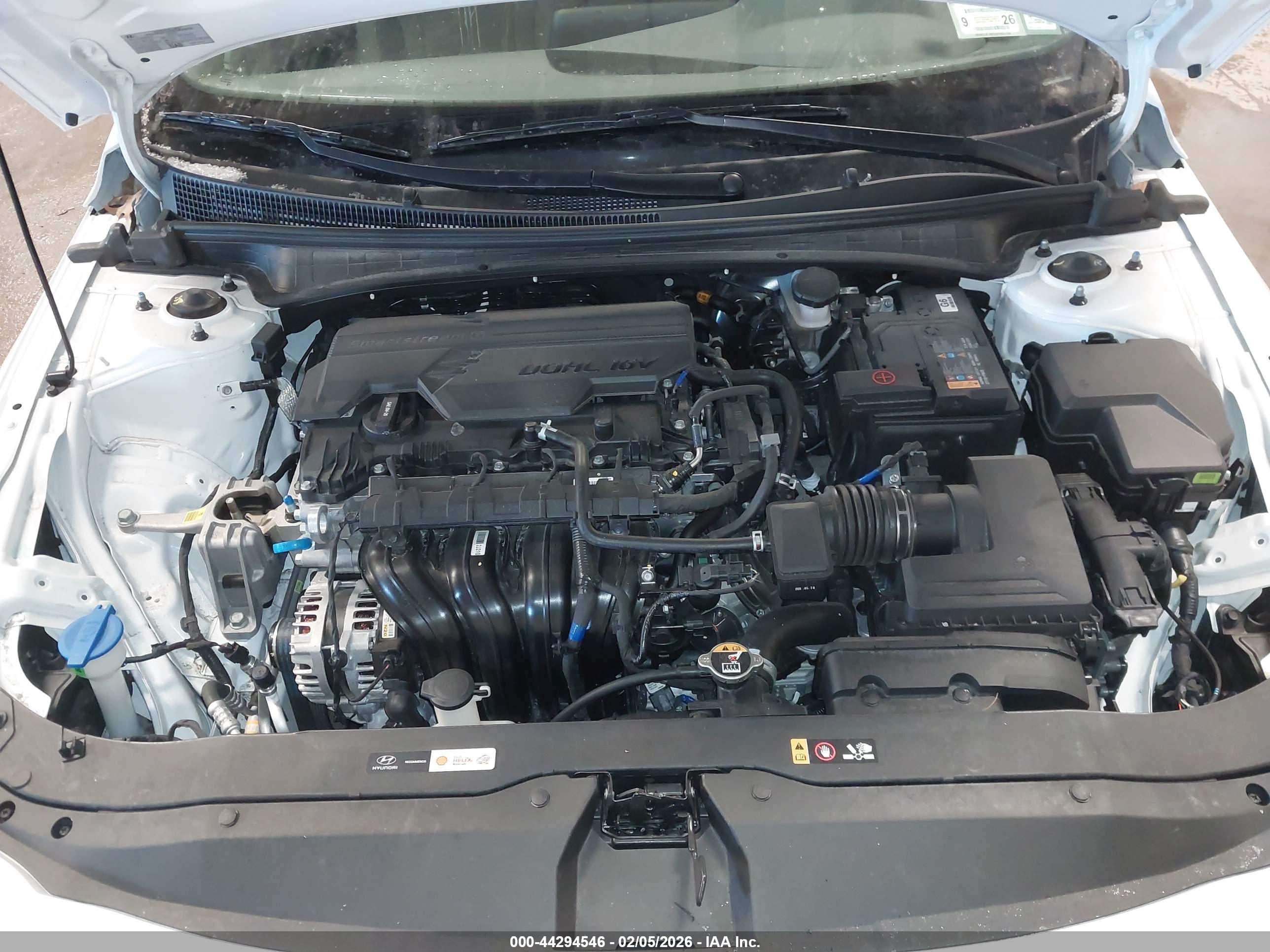 HYUNDAI ELANTRA image 10