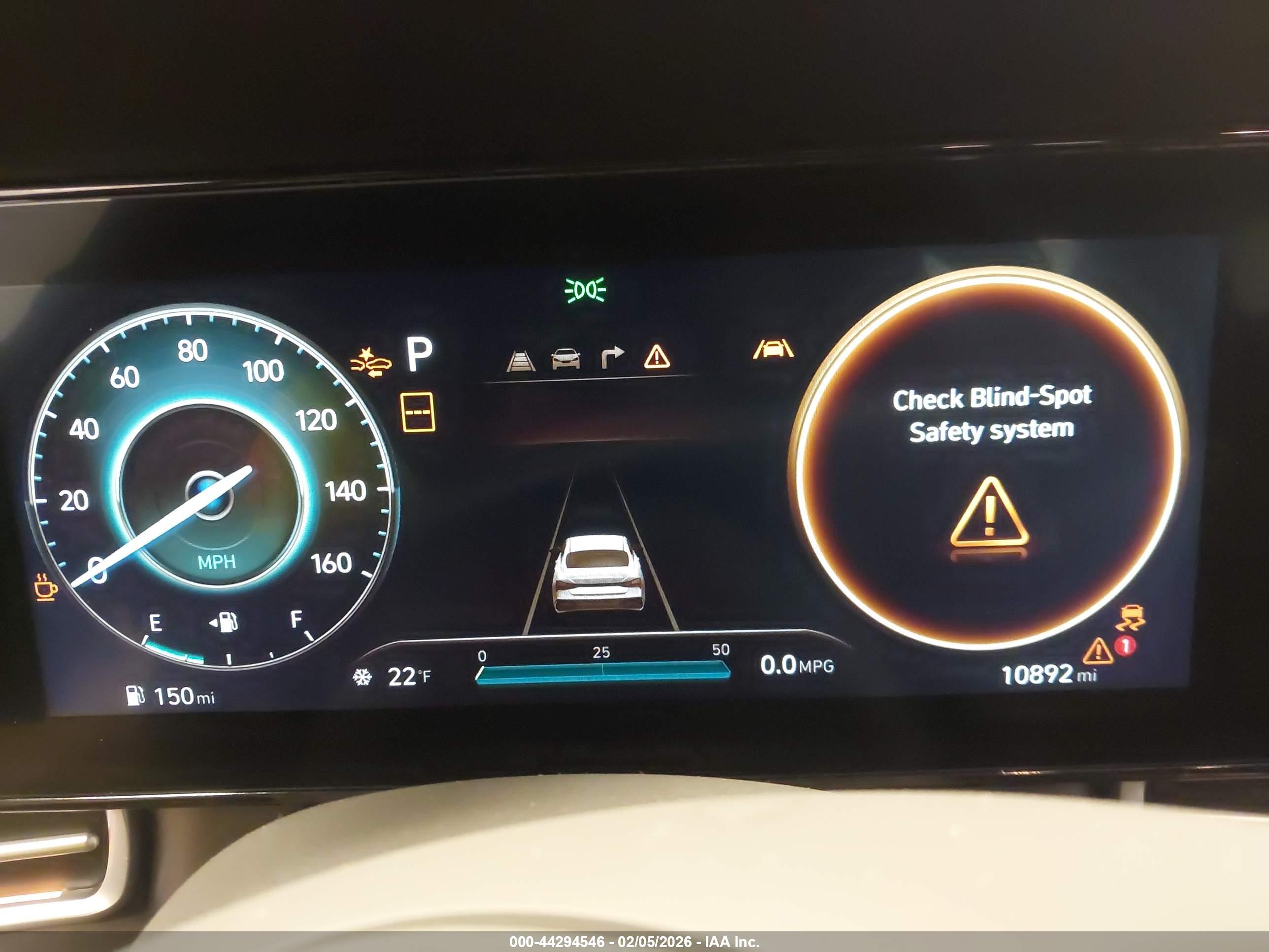HYUNDAI ELANTRA image 7