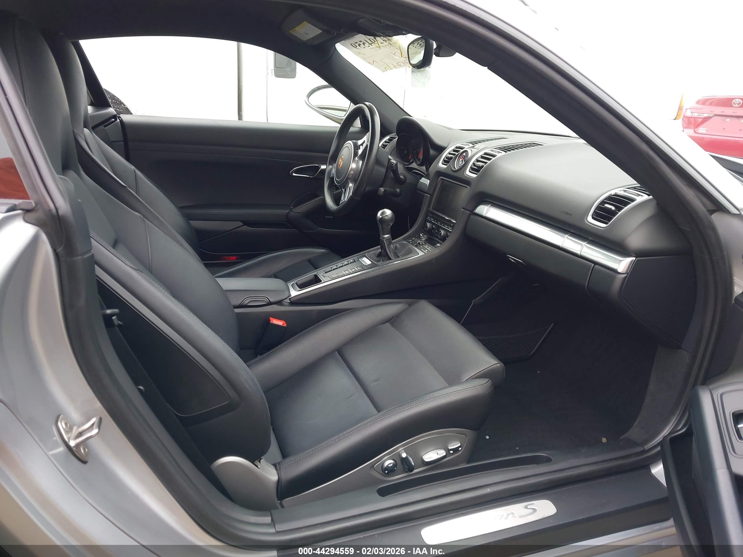 PORSCHE CAYMAN image 5