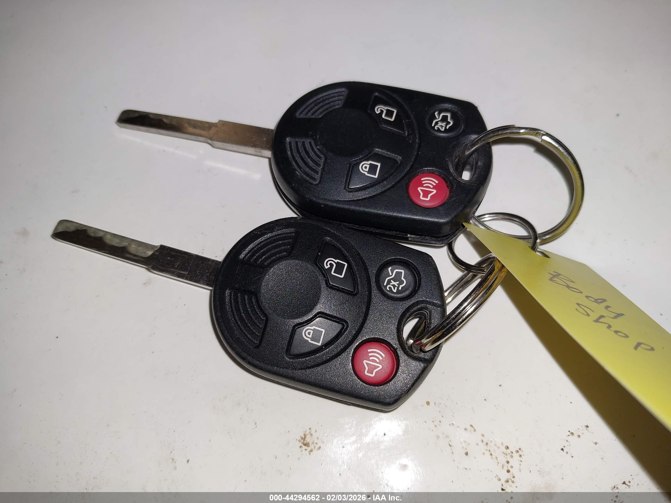 FORD ESCAPE image 11