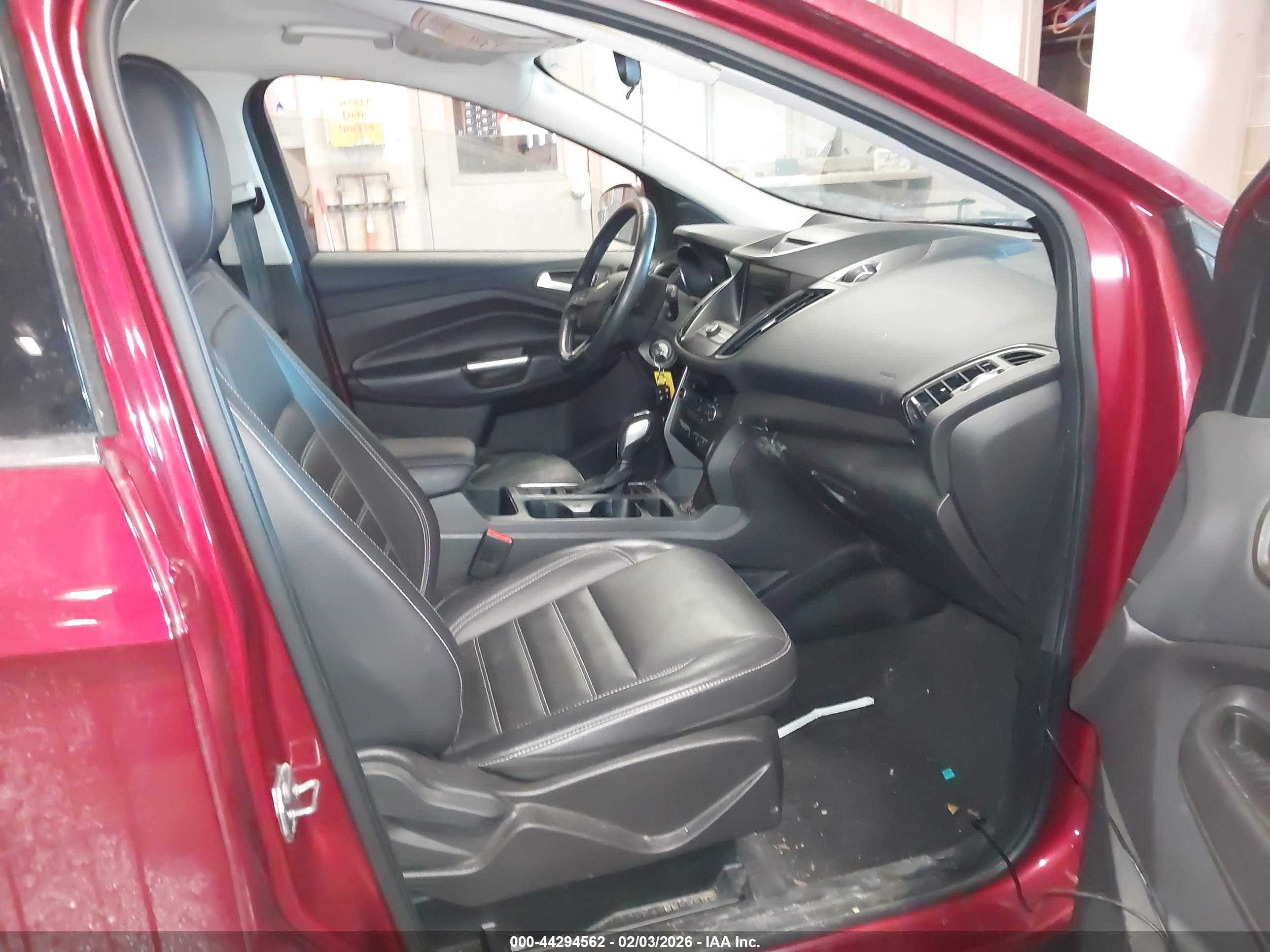 FORD ESCAPE image 5