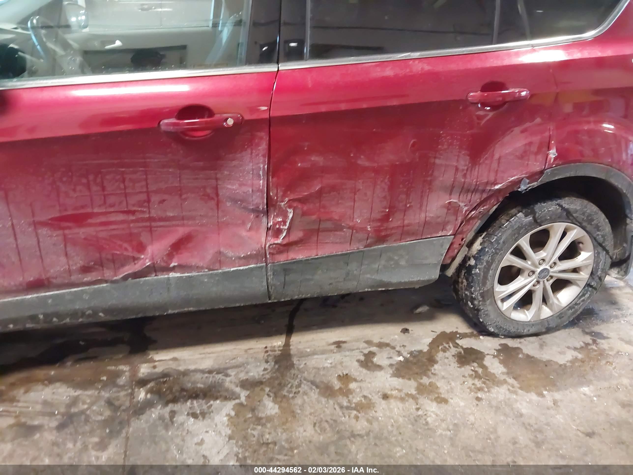 FORD ESCAPE image 6