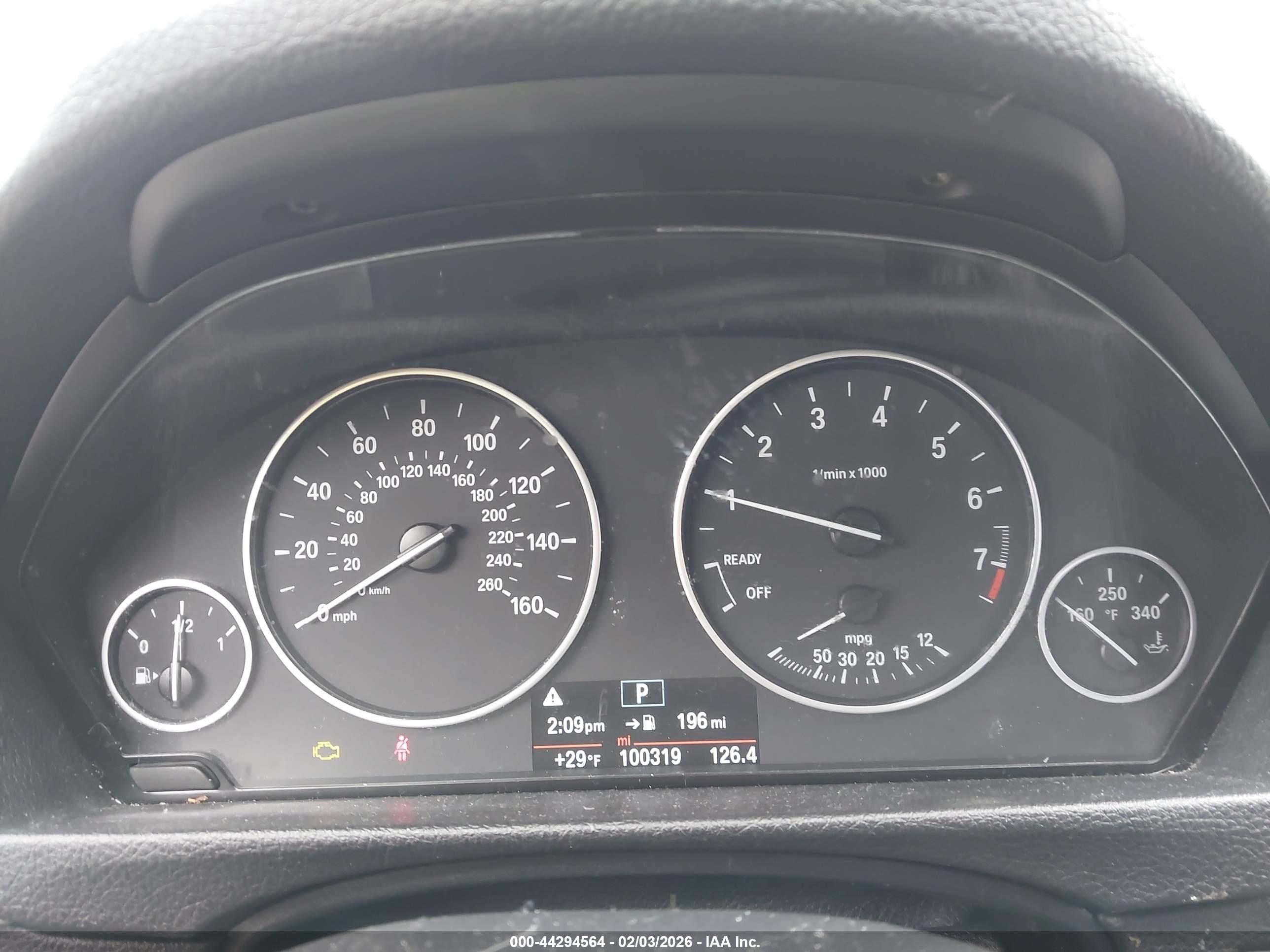 BMW 320I image 7