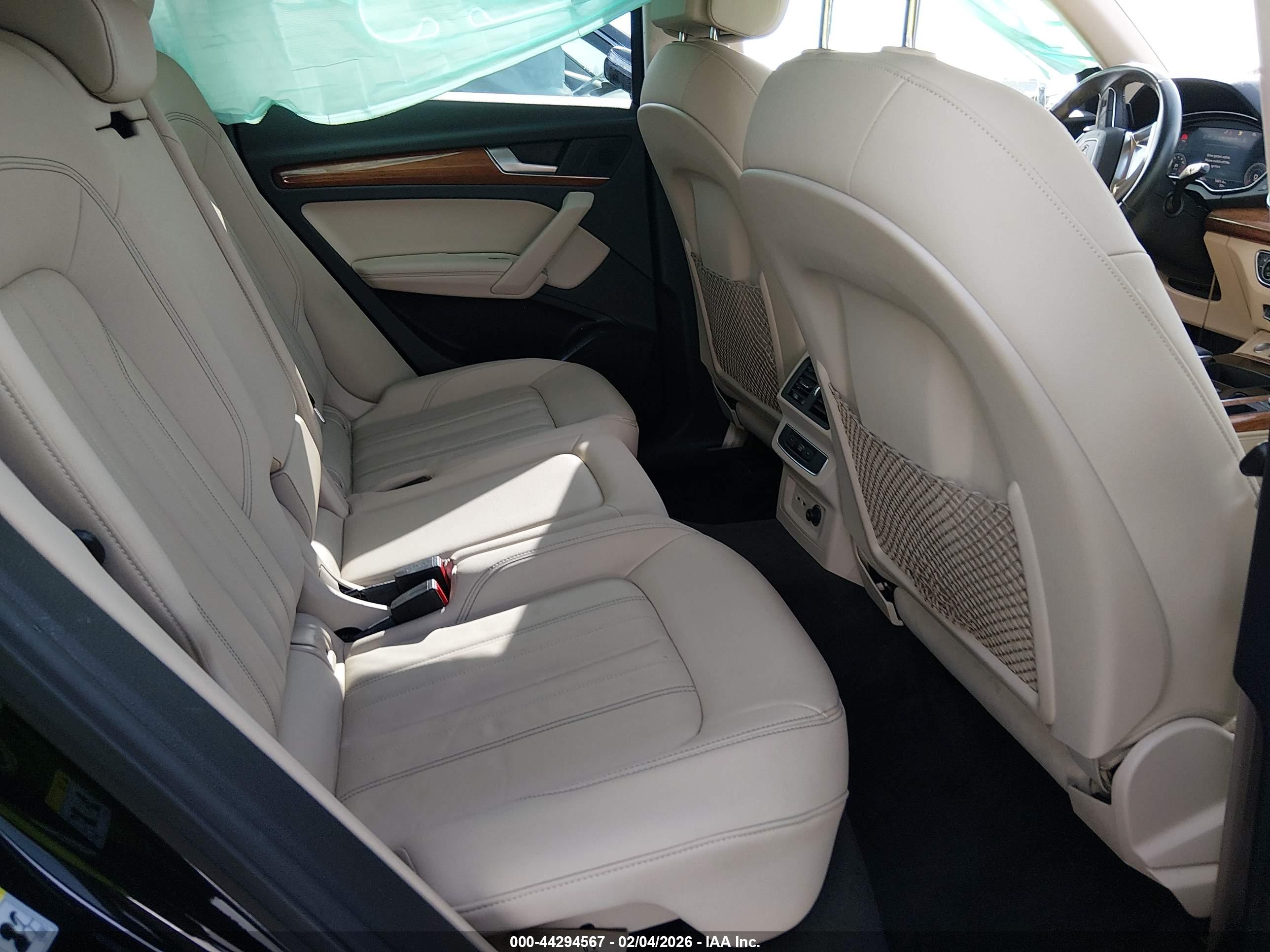 AUDI Q5 image 8