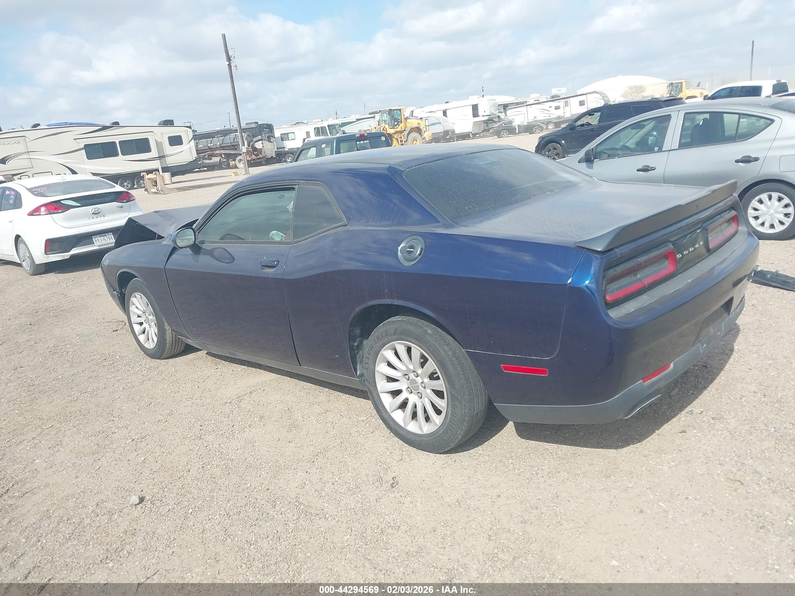 DODGE CHALLENGER image 3