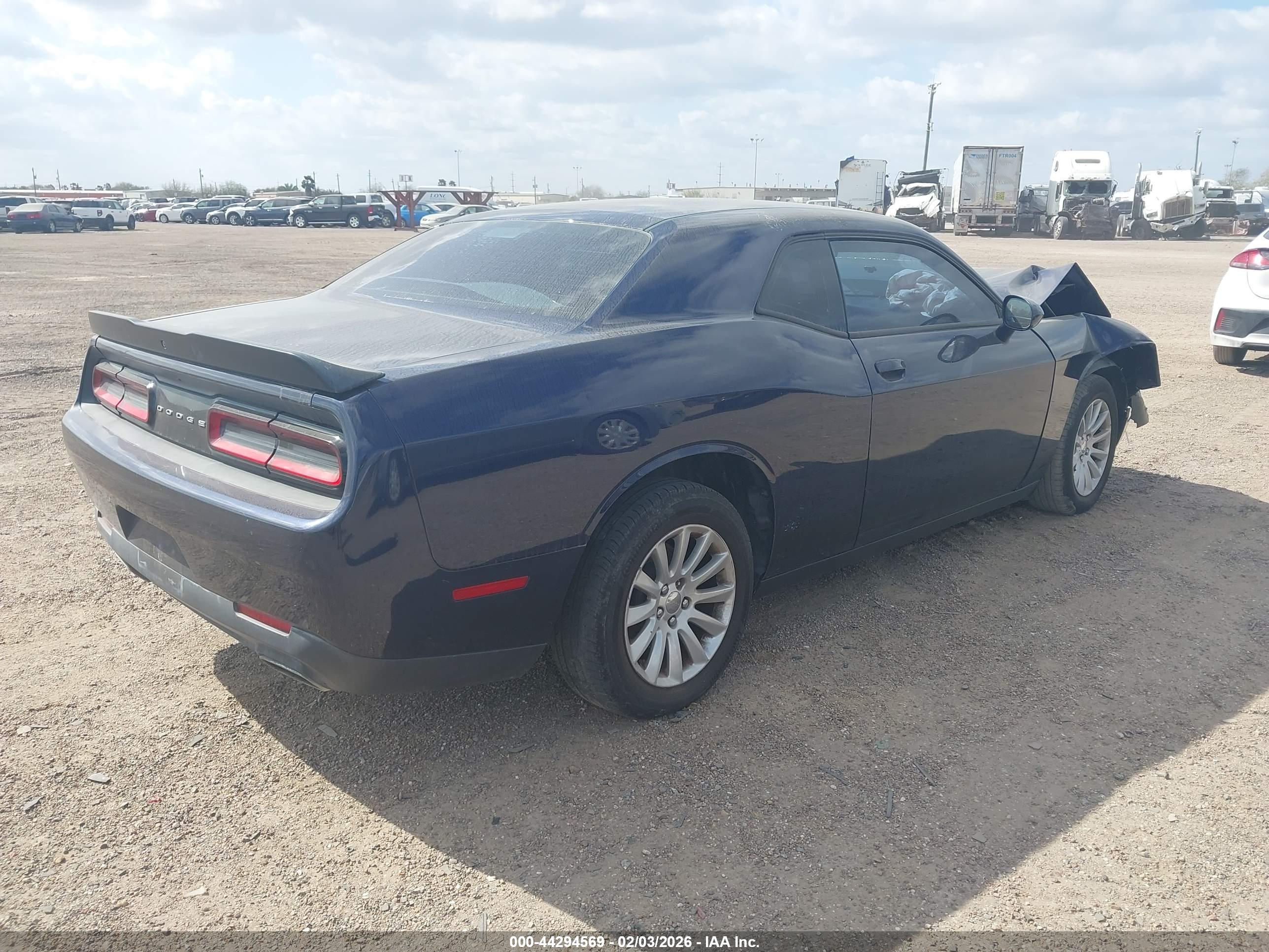DODGE CHALLENGER image 4
