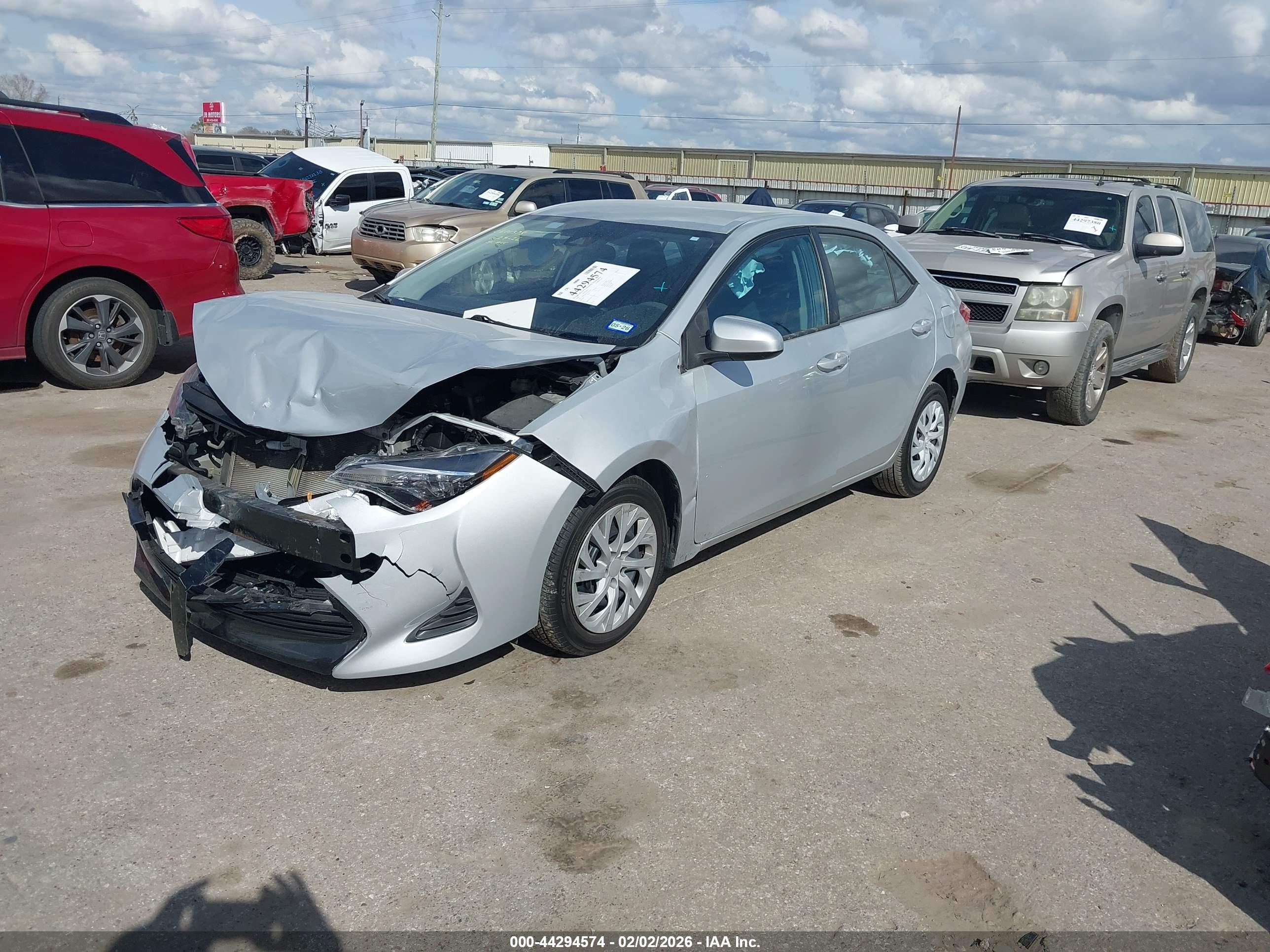 TOYOTA COROLLA image 2