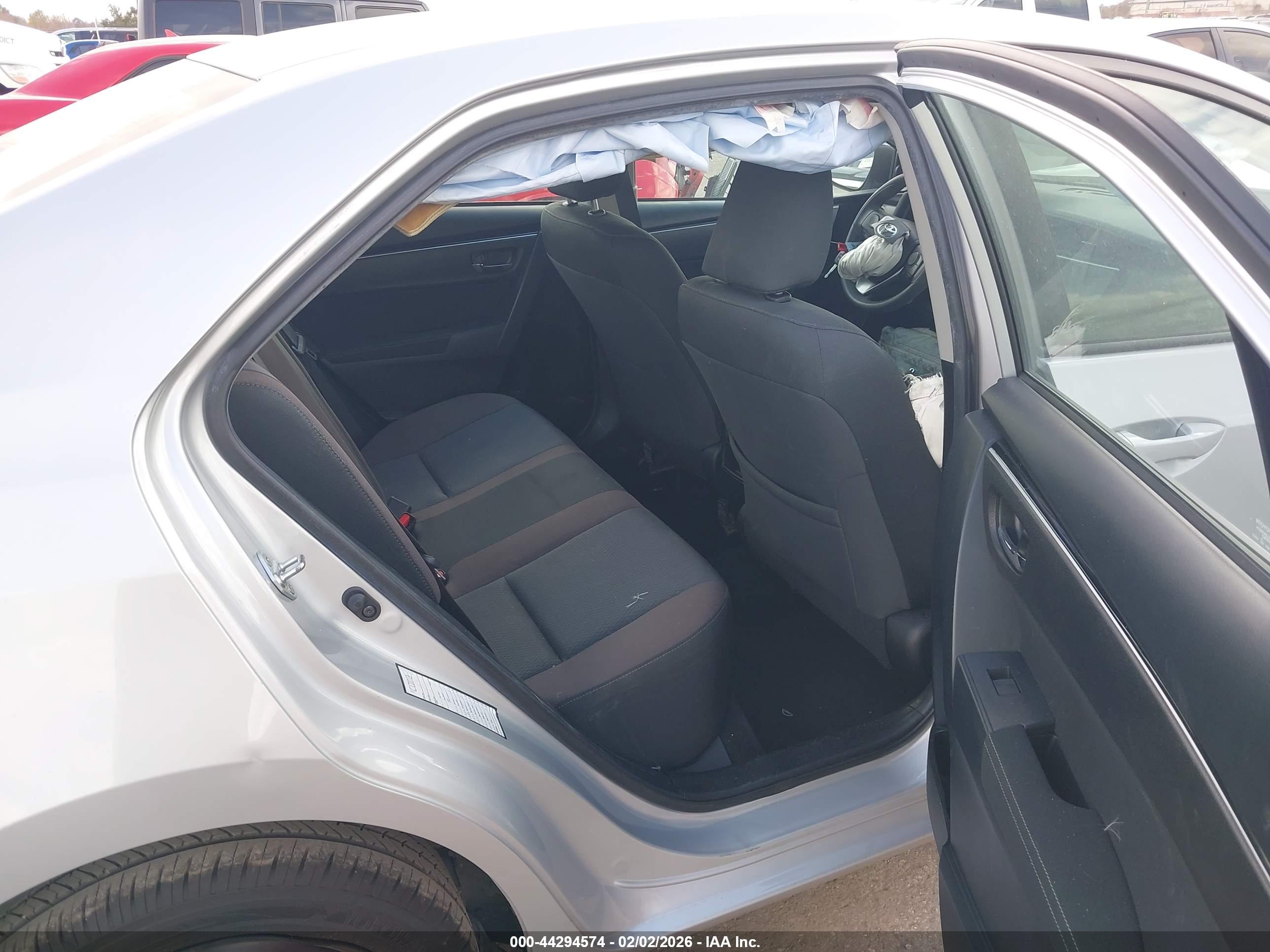 TOYOTA COROLLA image 8