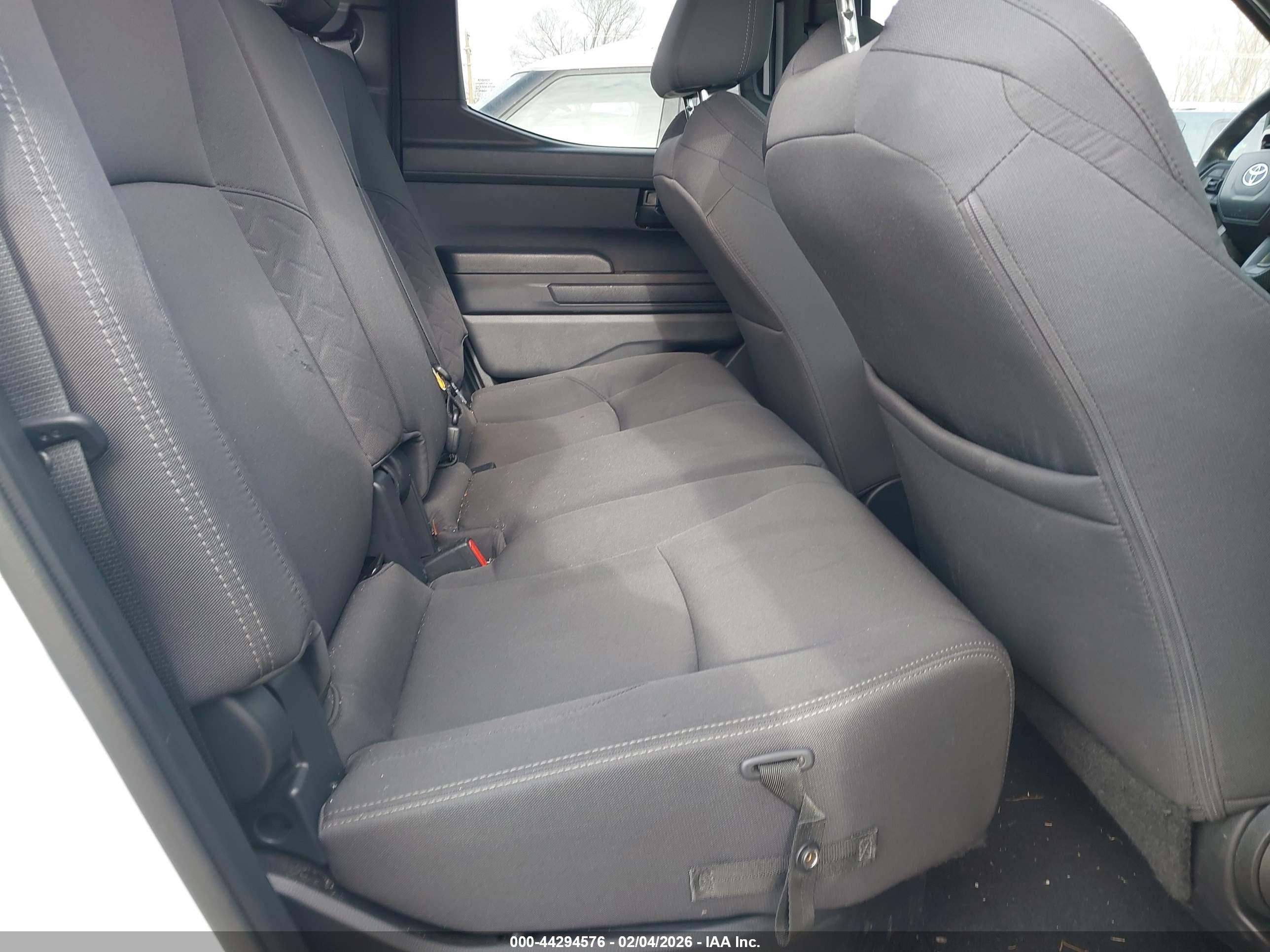 TOYOTA TACOMA image 8