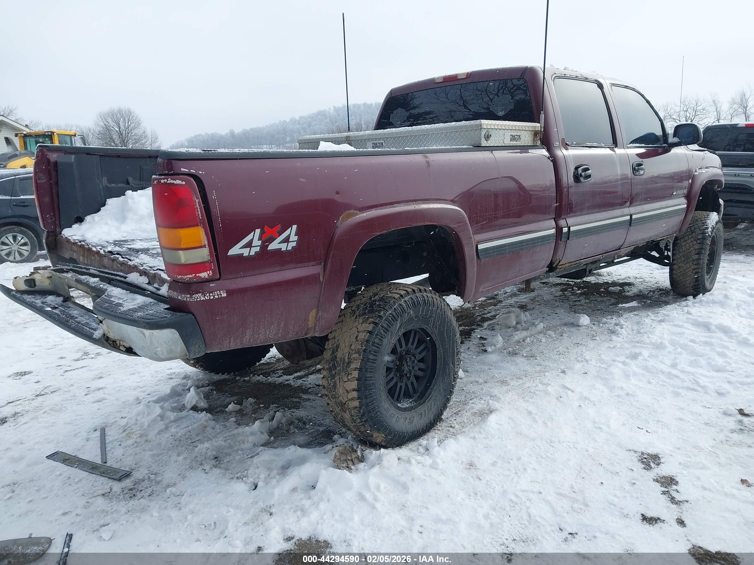 CHEVROLET SILVERADO image 4