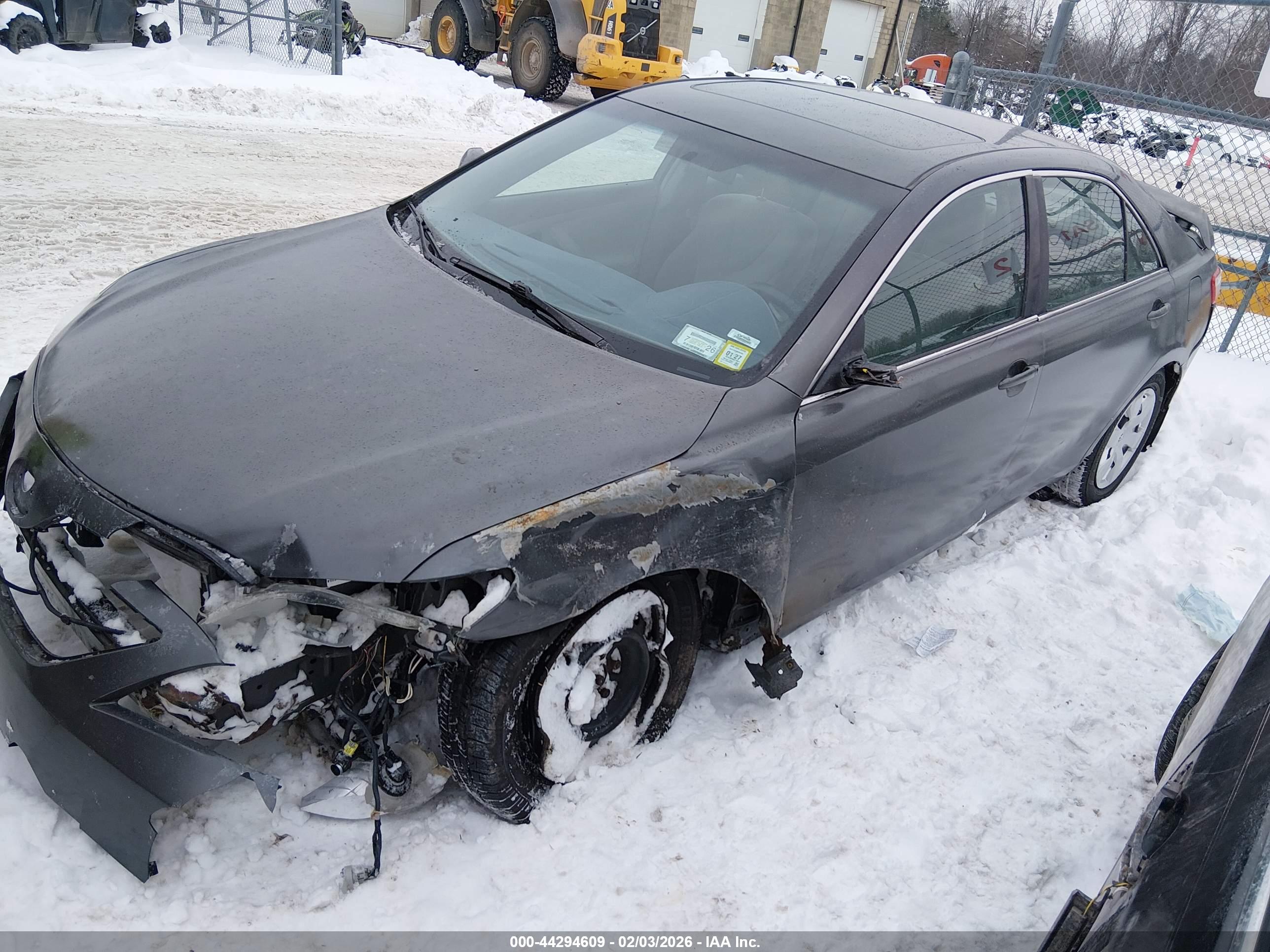 TOYOTA CAMRY image 2