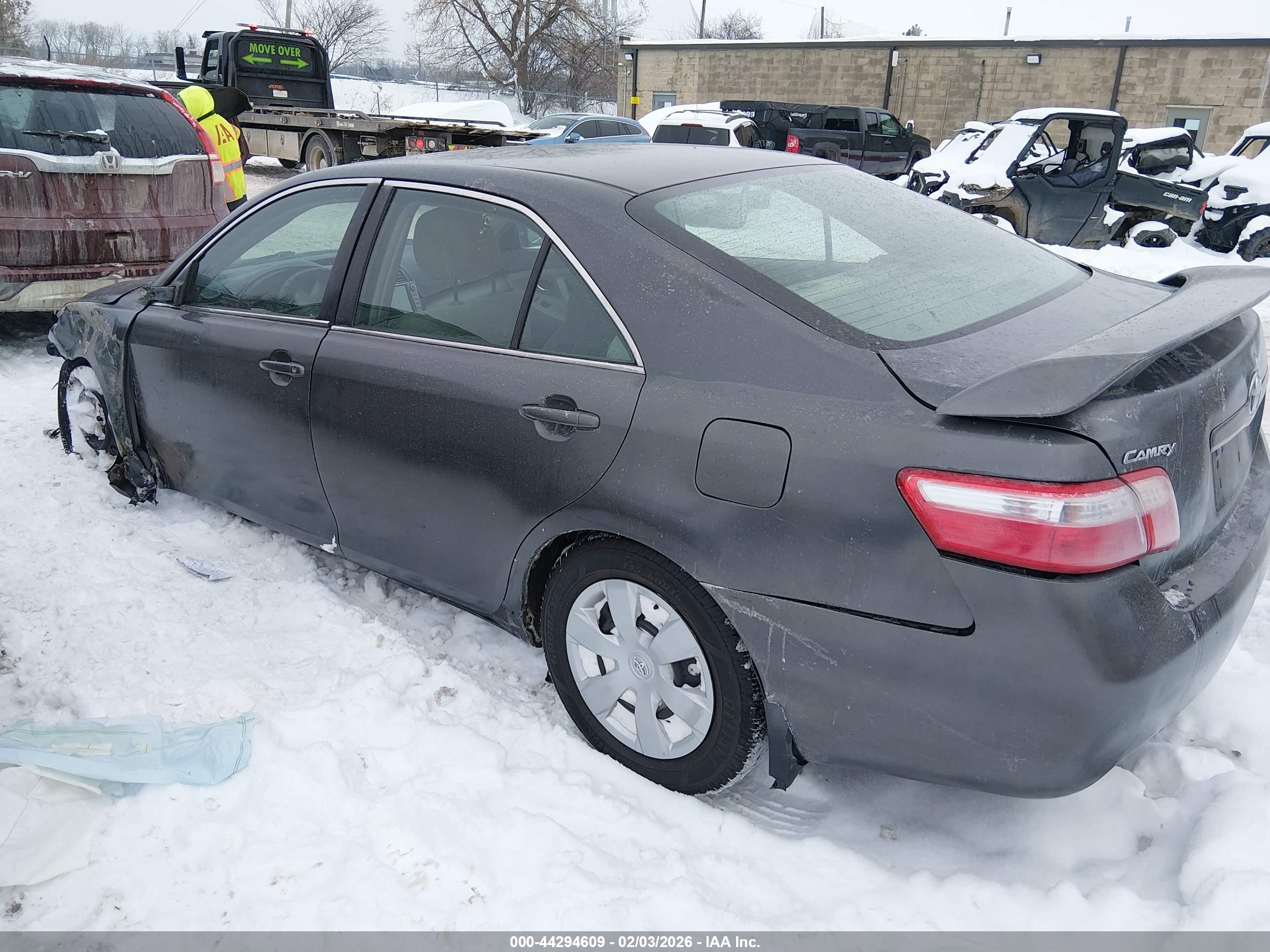 TOYOTA CAMRY image 3
