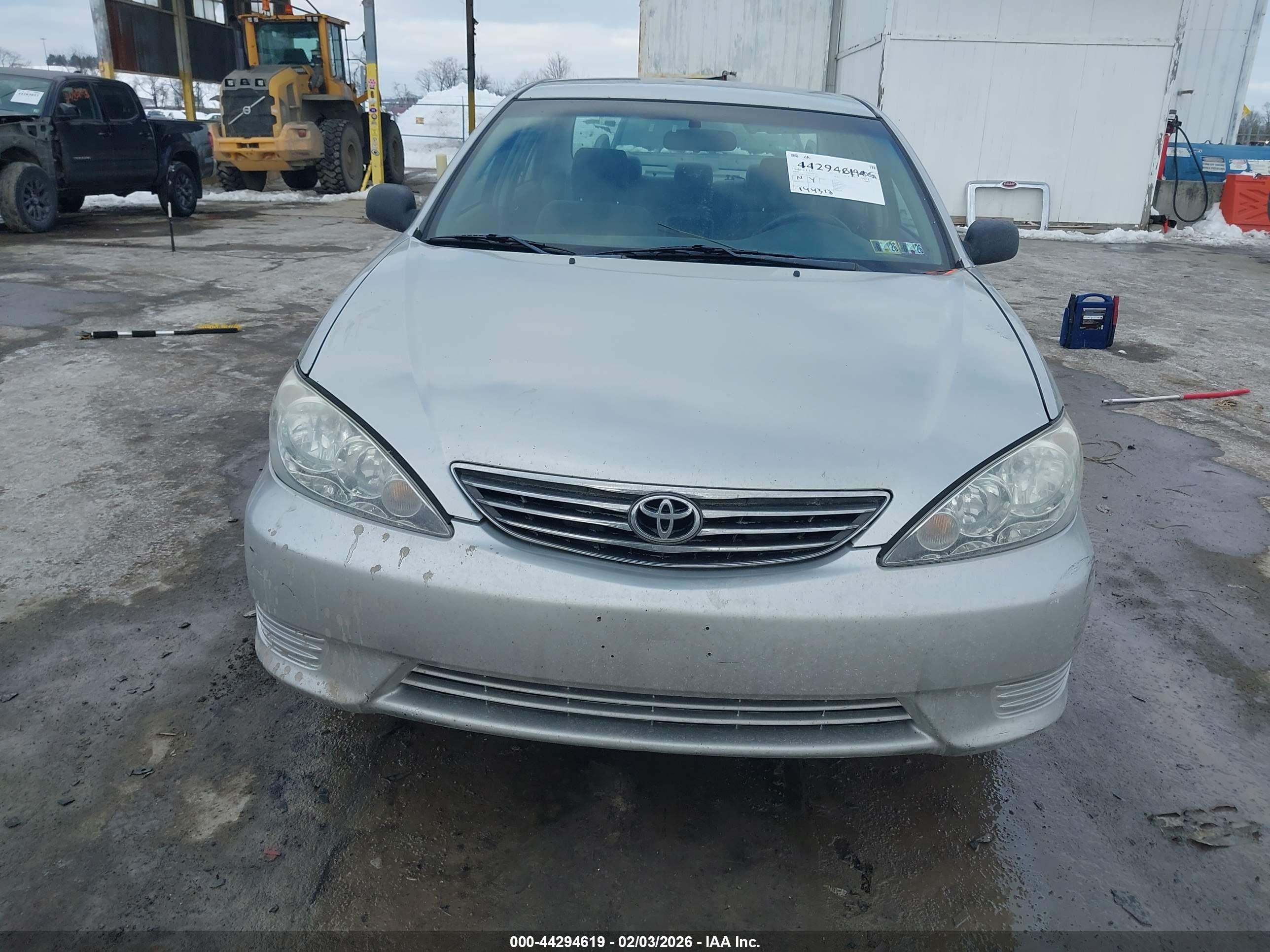 TOYOTA CAMRY image 6