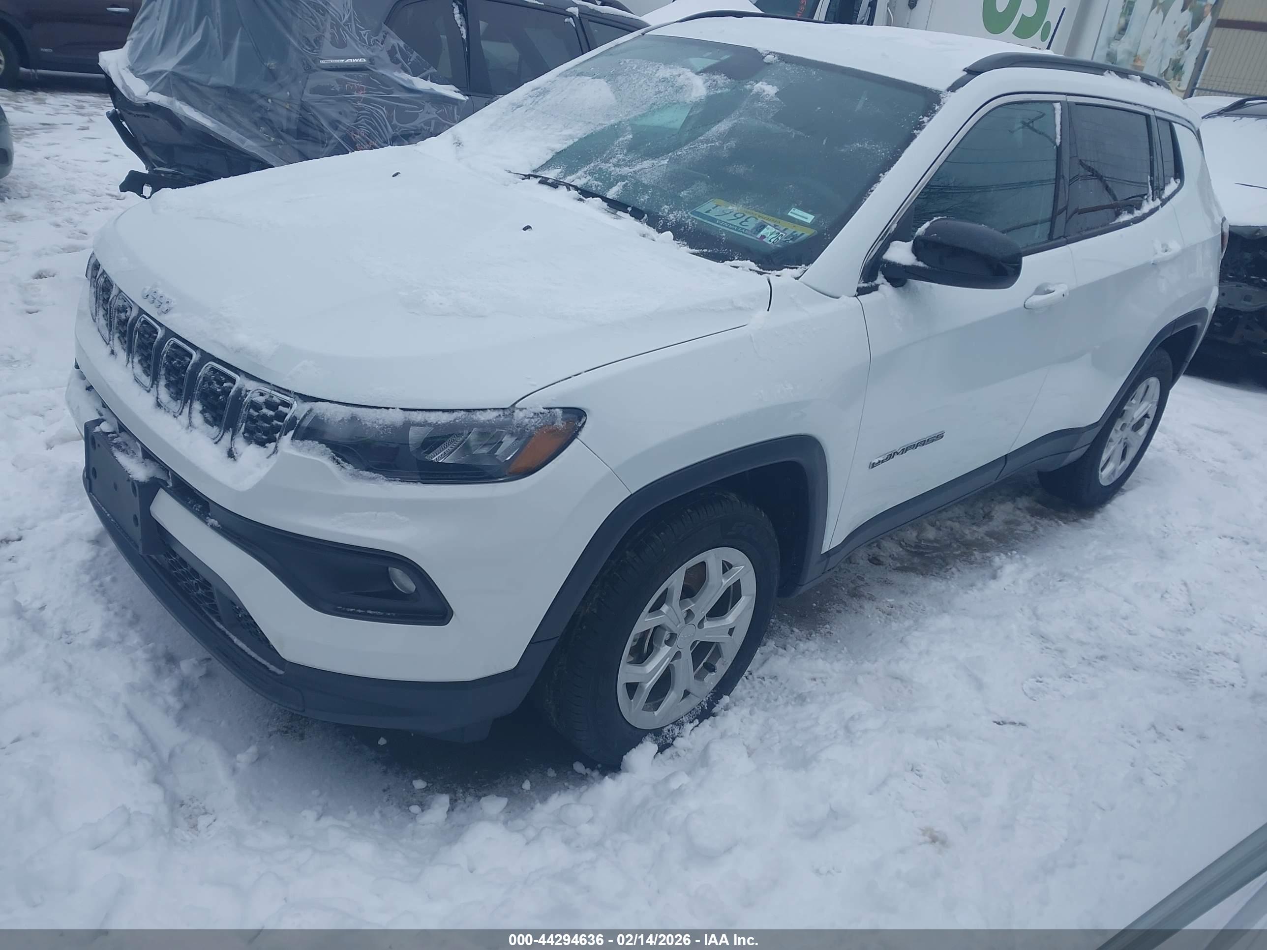JEEP COMPASS image 2