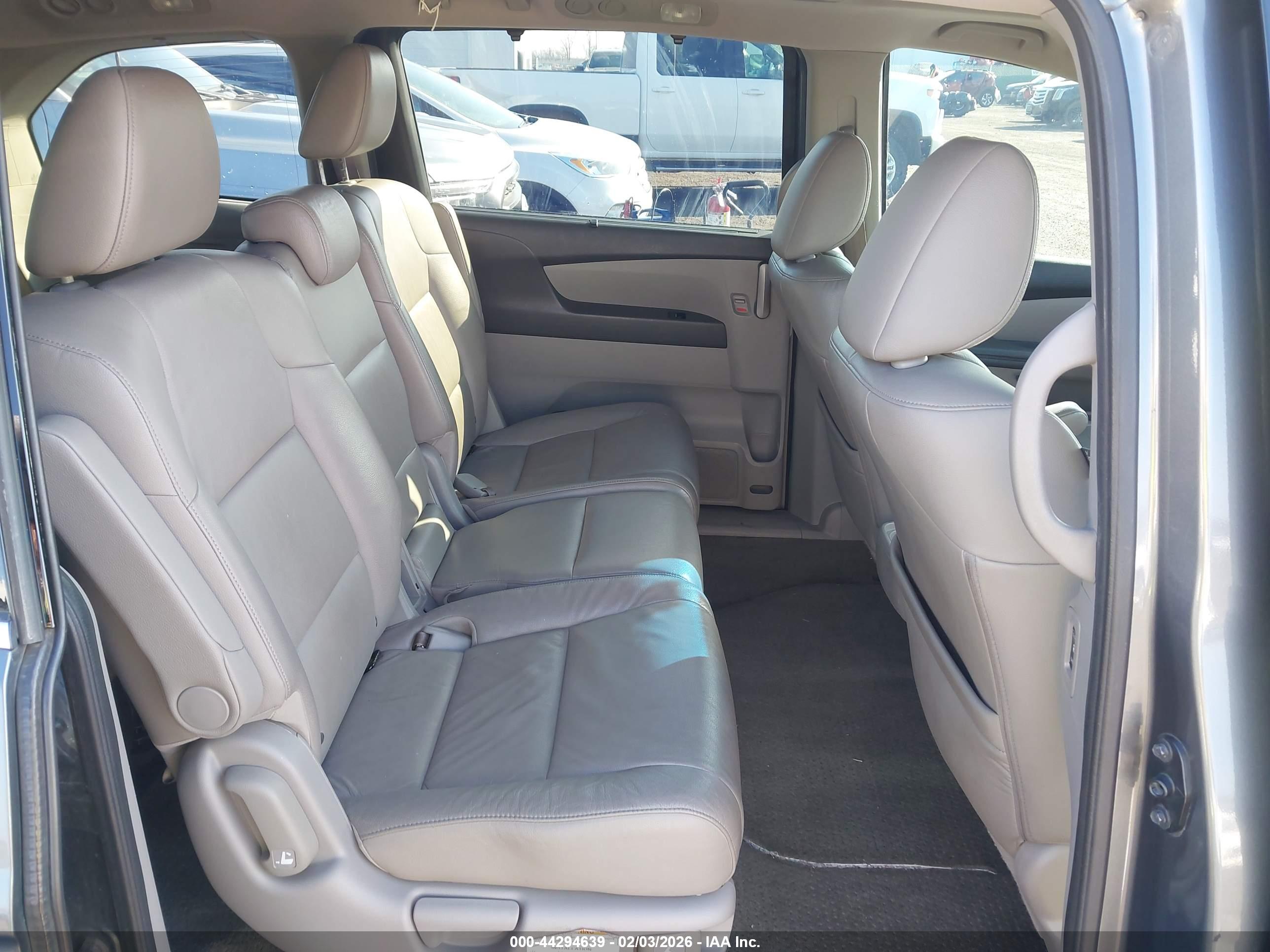 HONDA ODYSSEY image 8