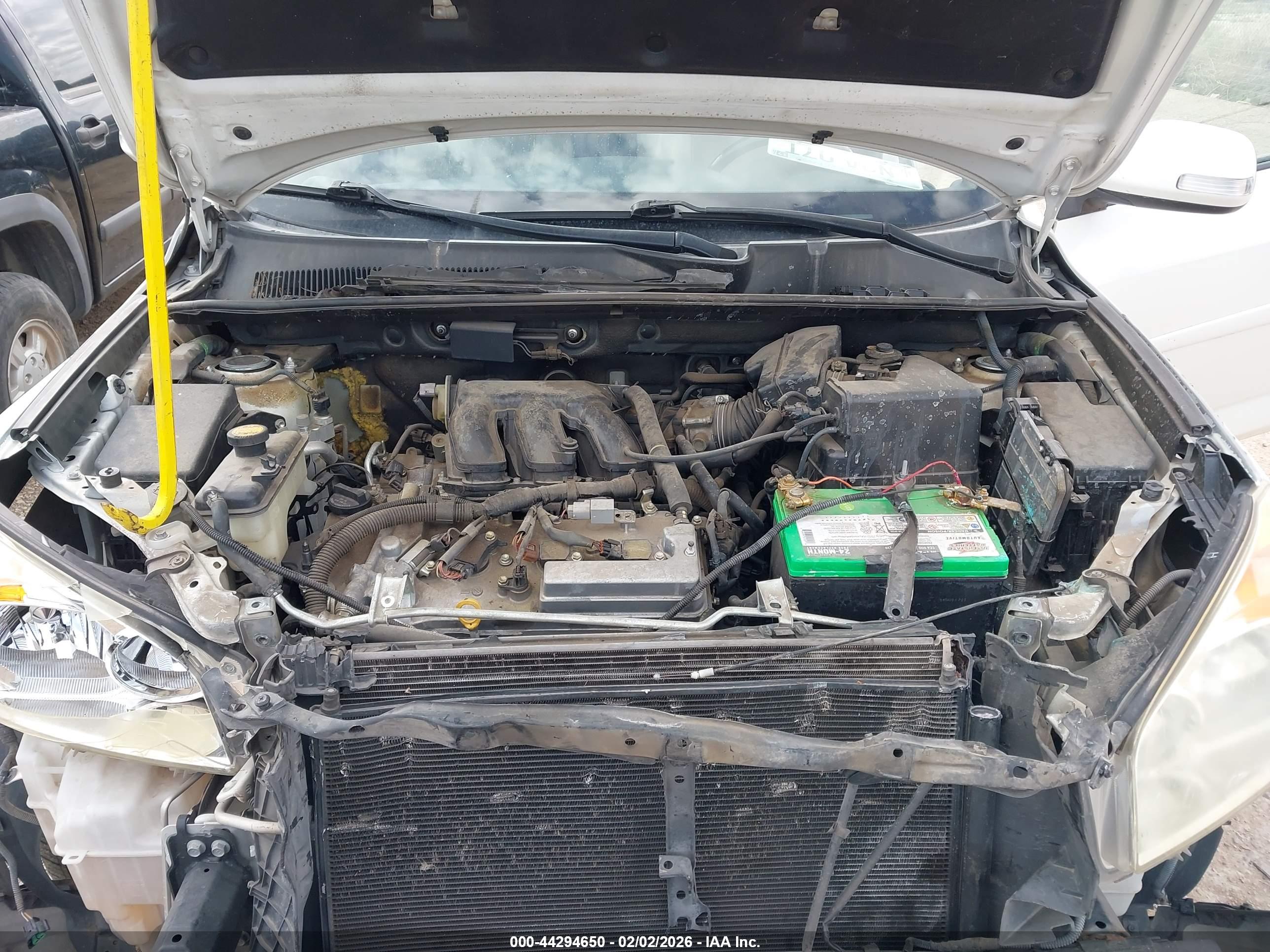 TOYOTA RAV4 image 10