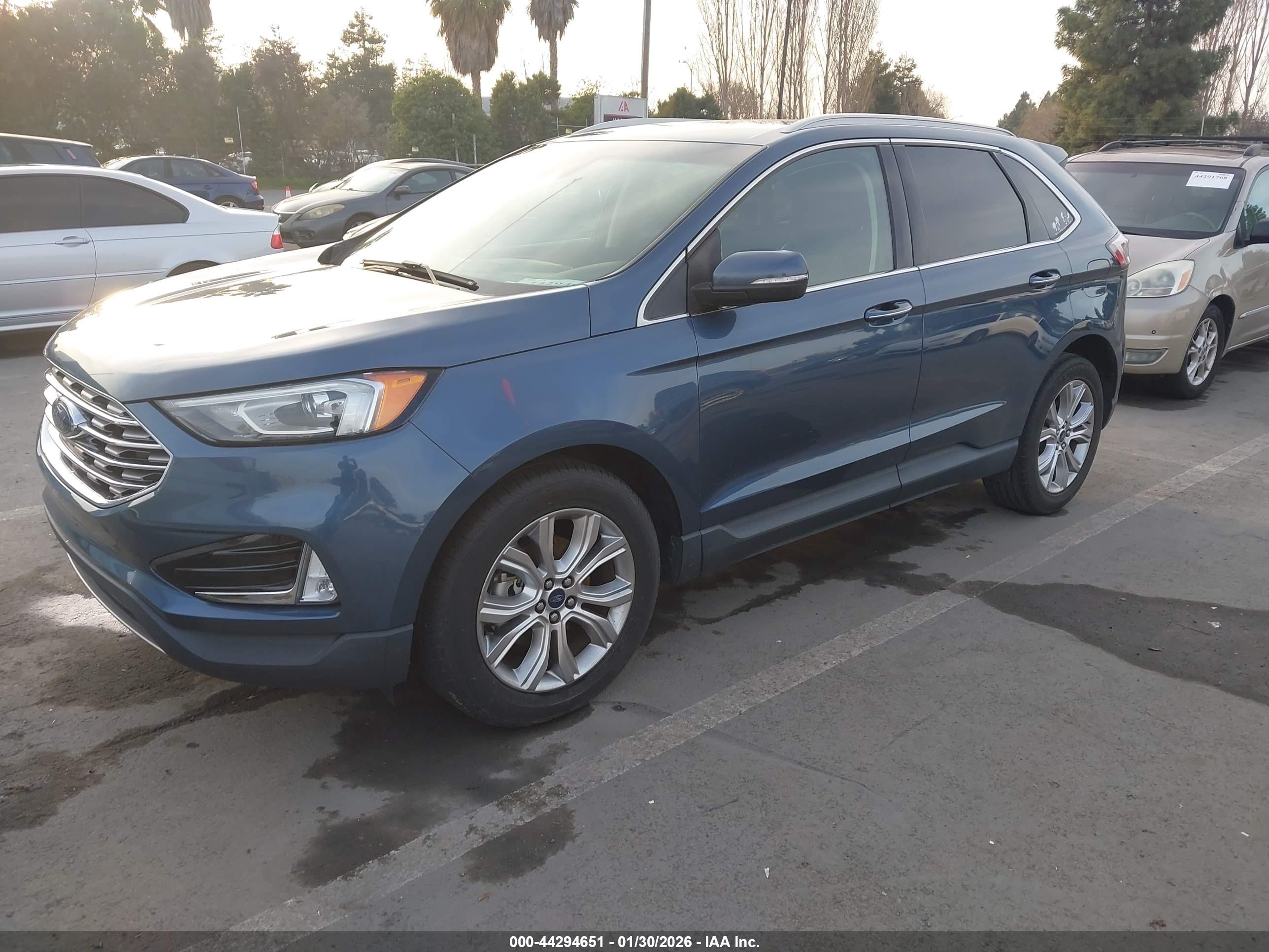FORD EDGE image 2