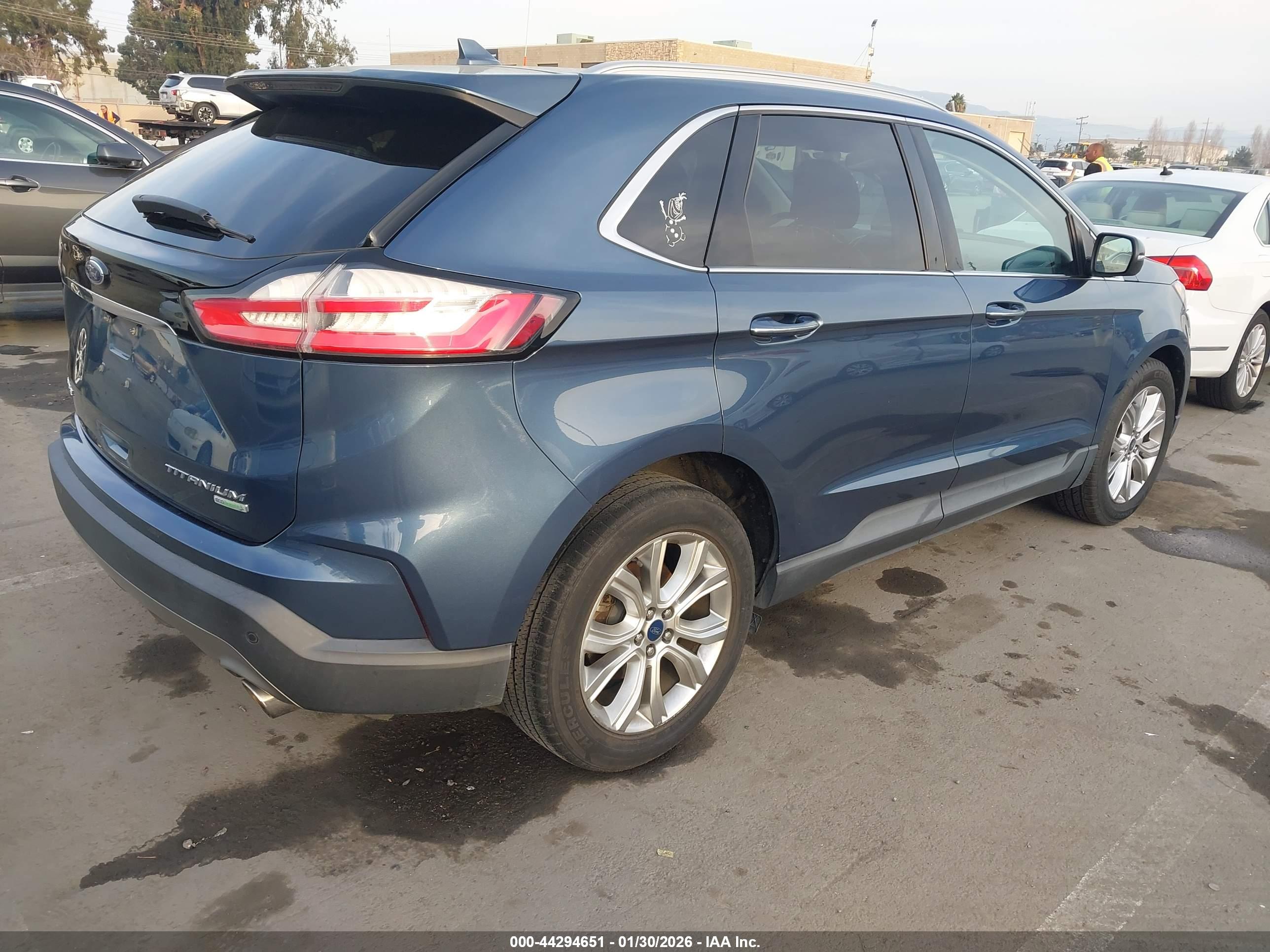 FORD EDGE image 4