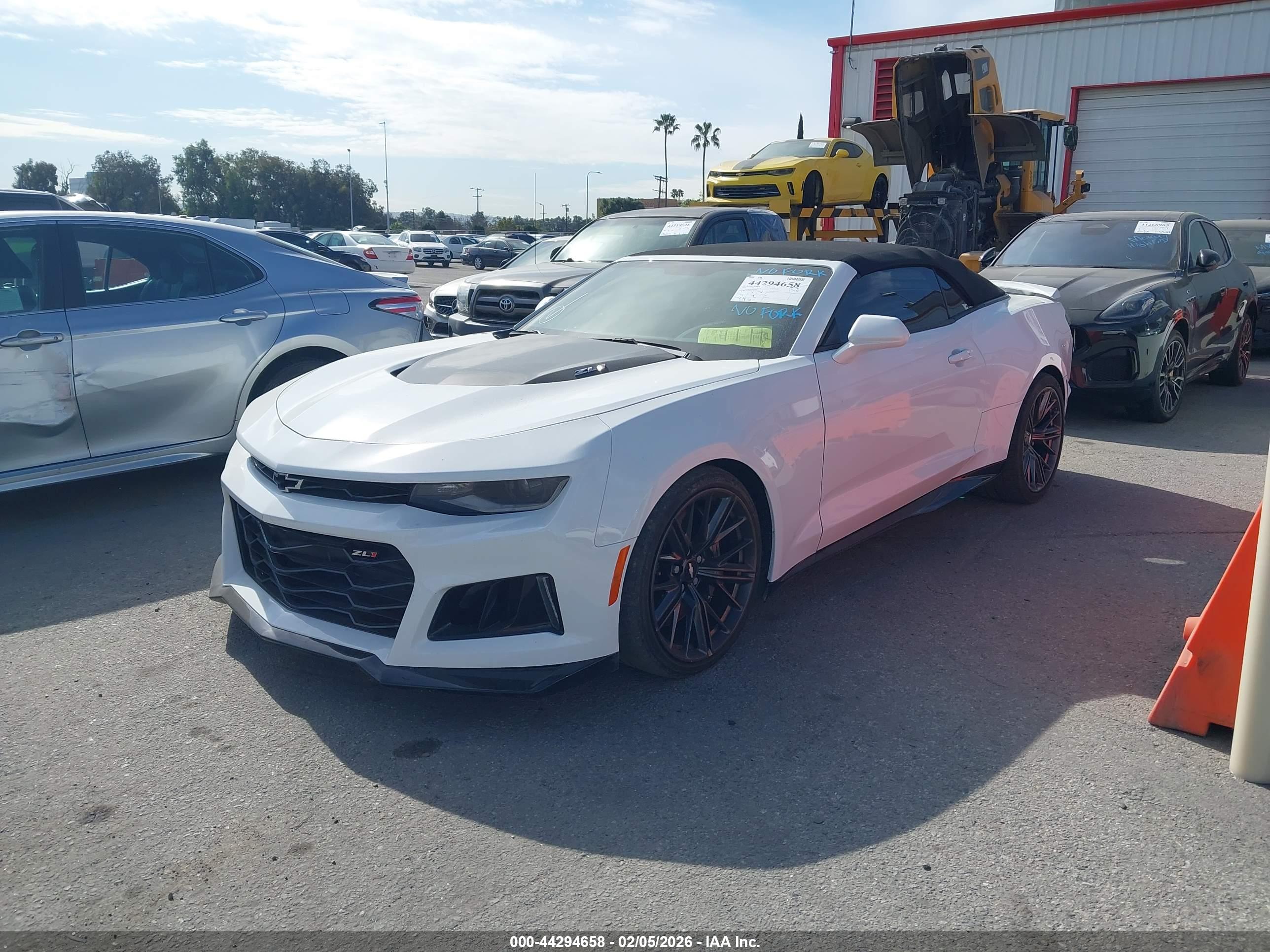 CHEVROLET CAMARO image 2