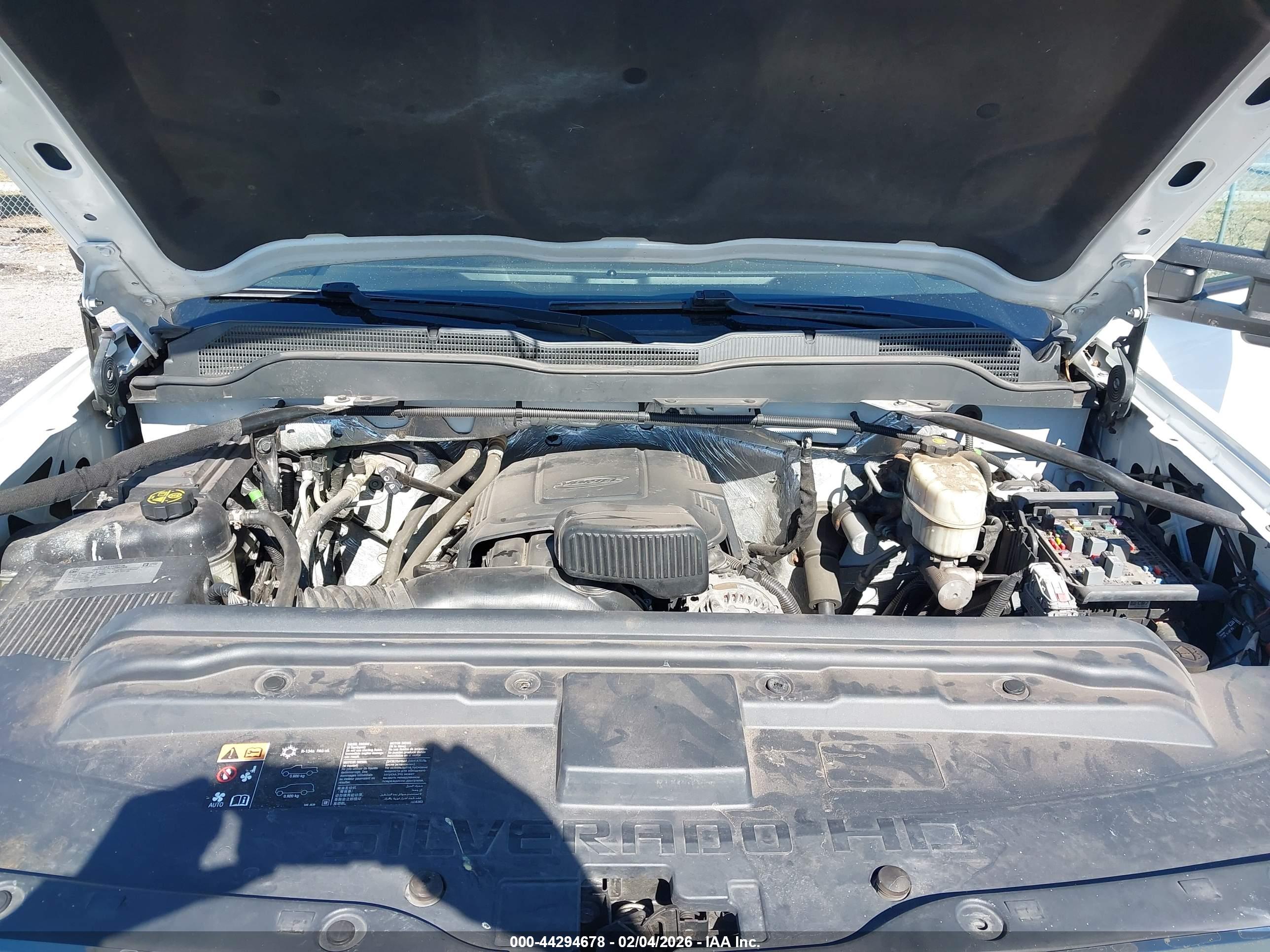 CHEVROLET SILVERADO image 10