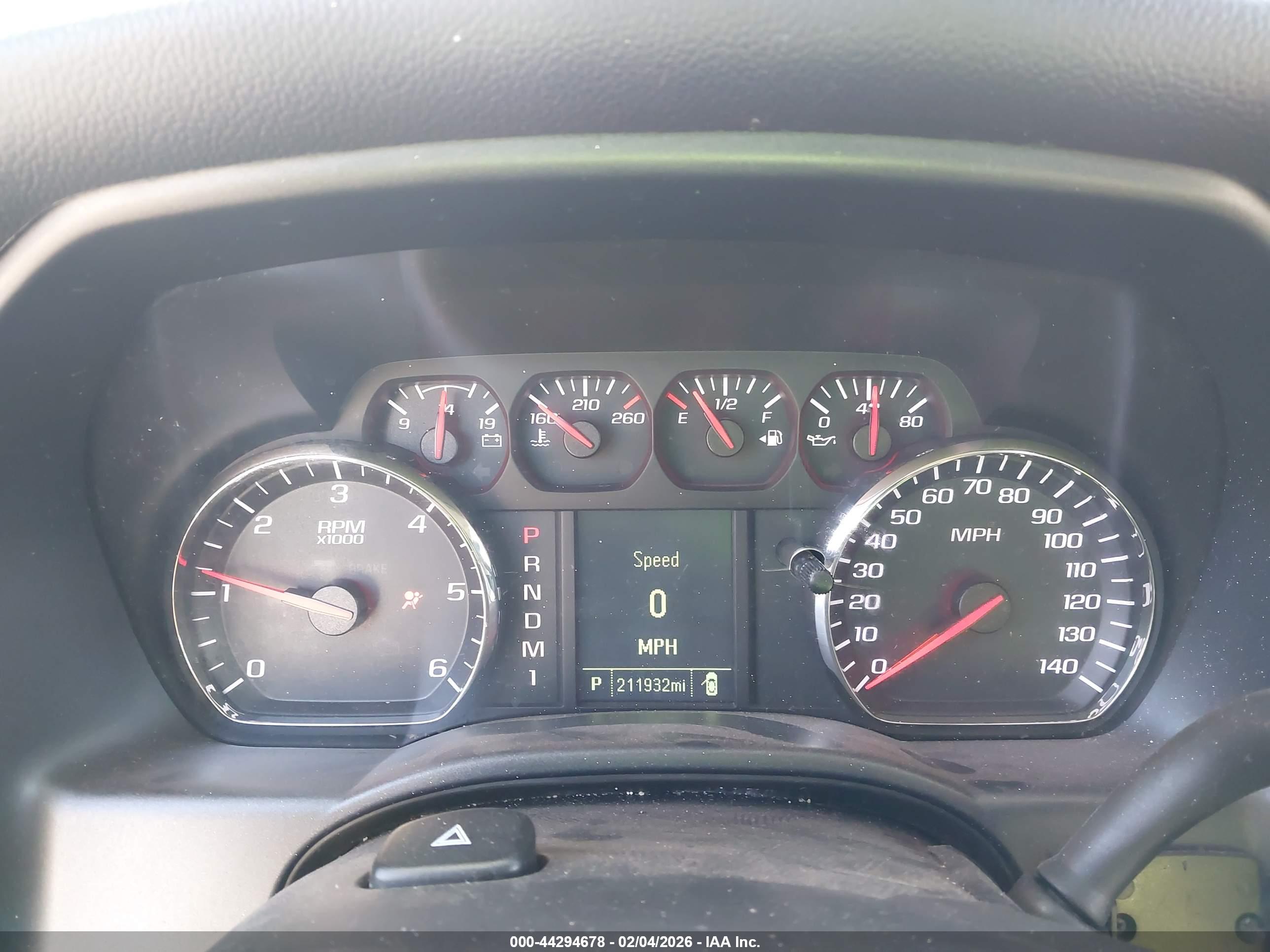CHEVROLET SILVERADO image 7