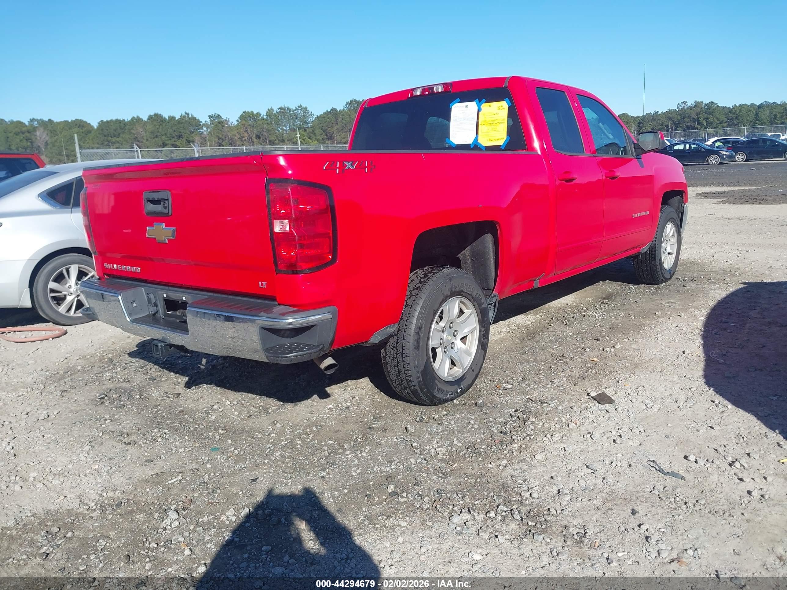 CHEVROLET SILVERADO image 4