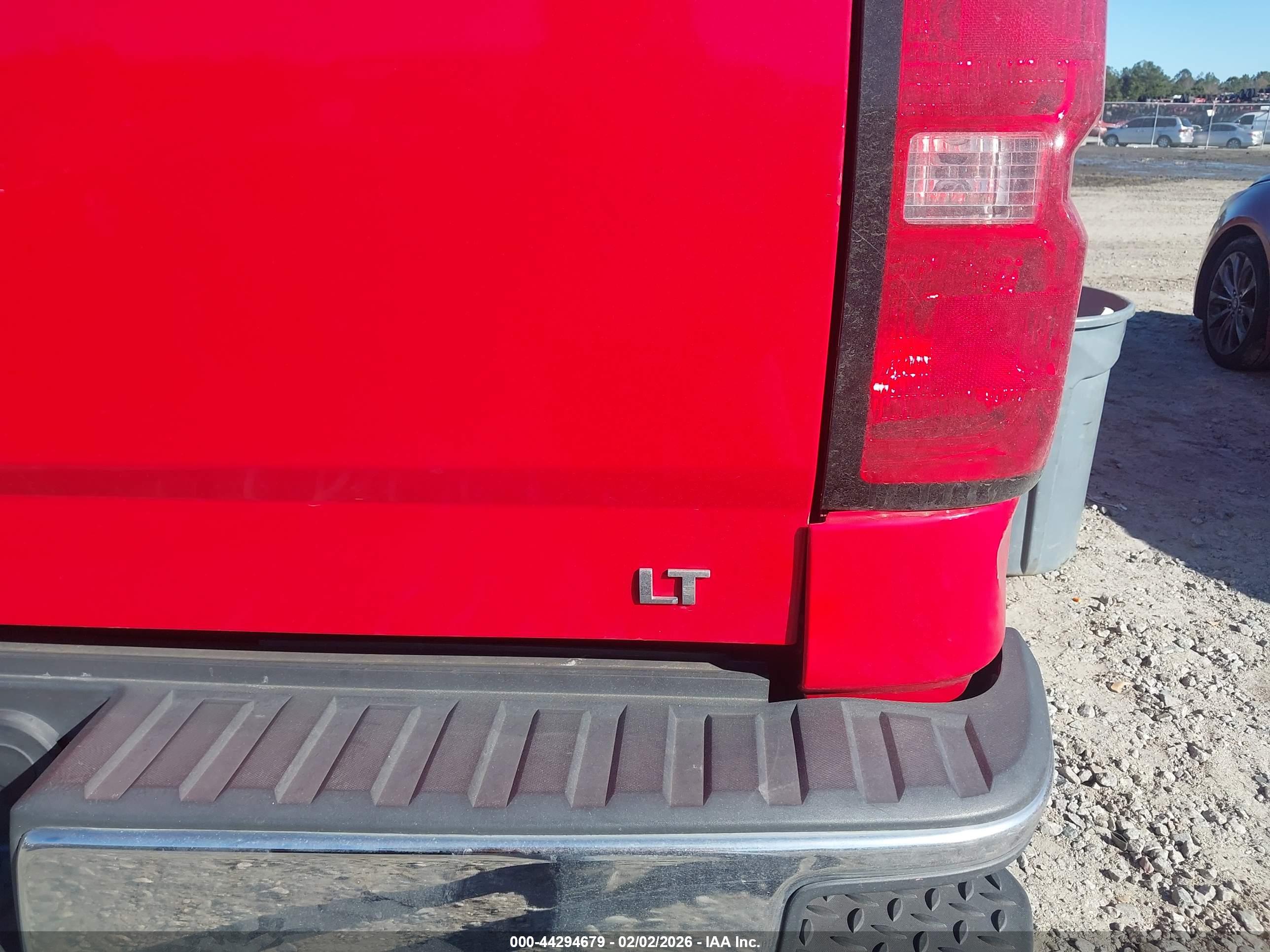CHEVROLET SILVERADO image 6