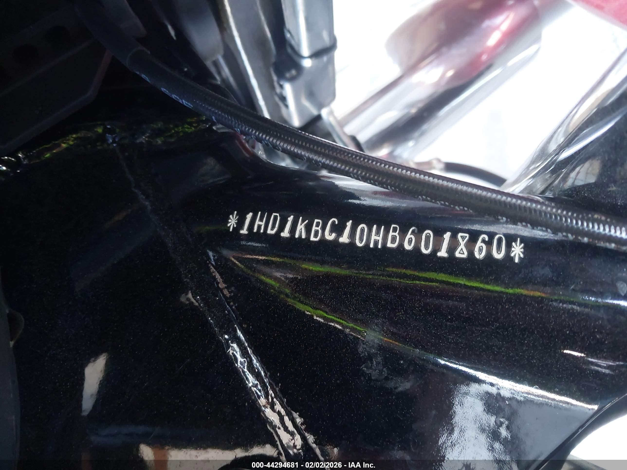 HARLEY-DAVIDSON FLHX image 10