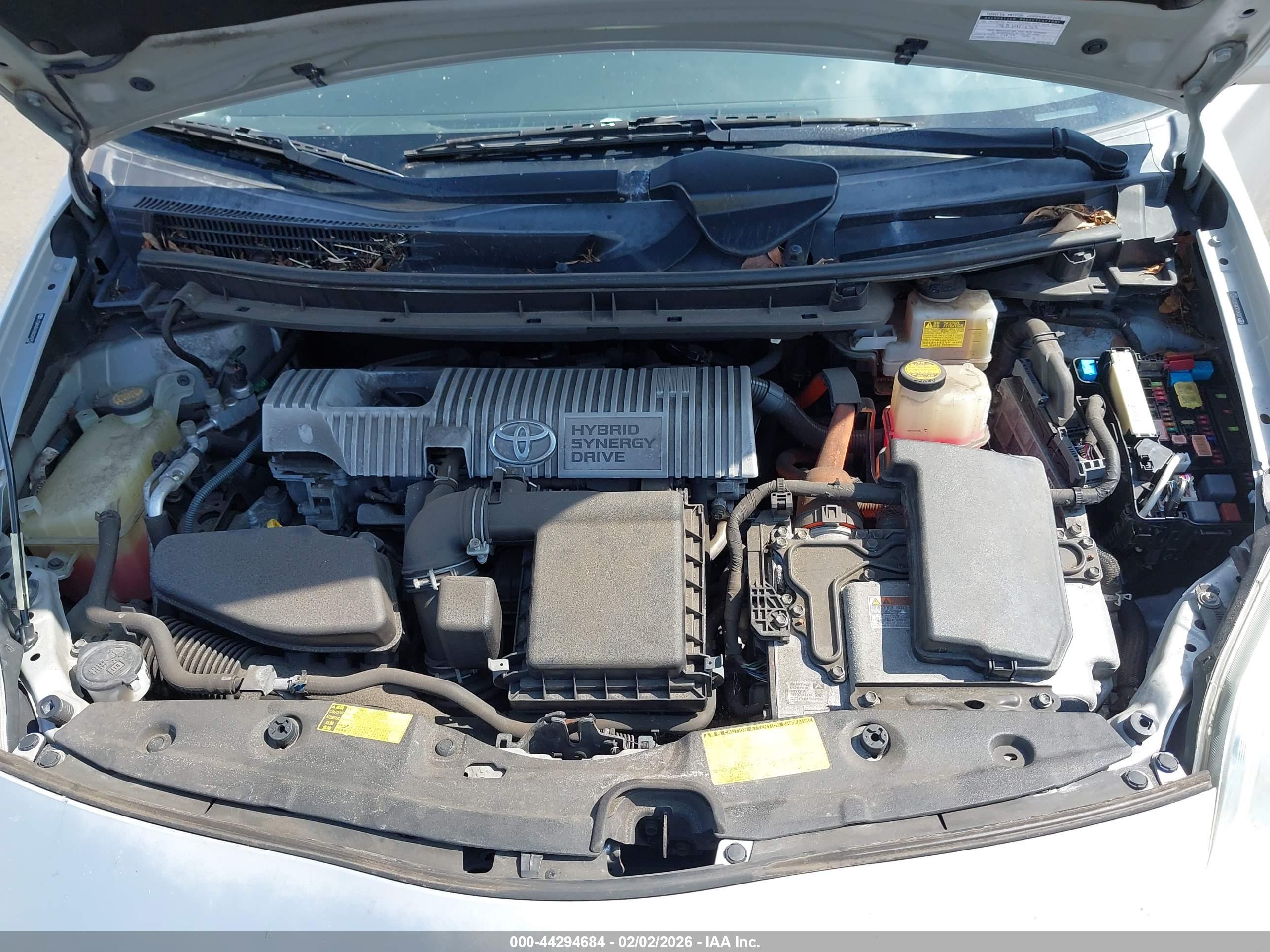 TOYOTA PRIUS image 10