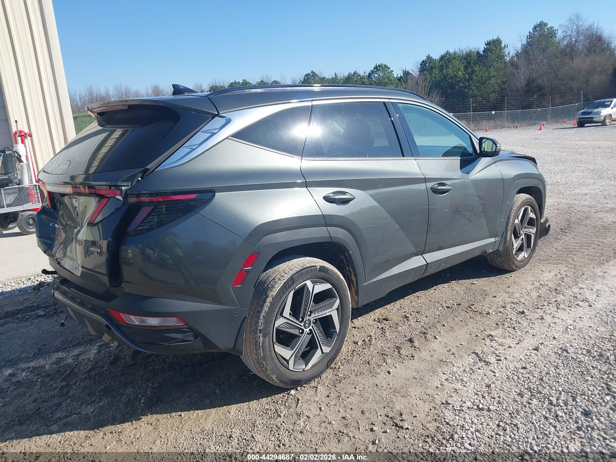 HYUNDAI TUCSON image 4
