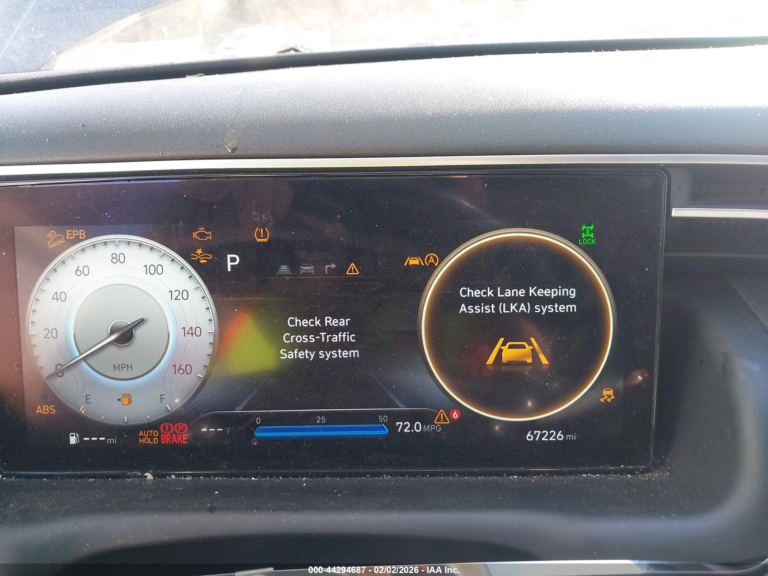 HYUNDAI TUCSON image 7