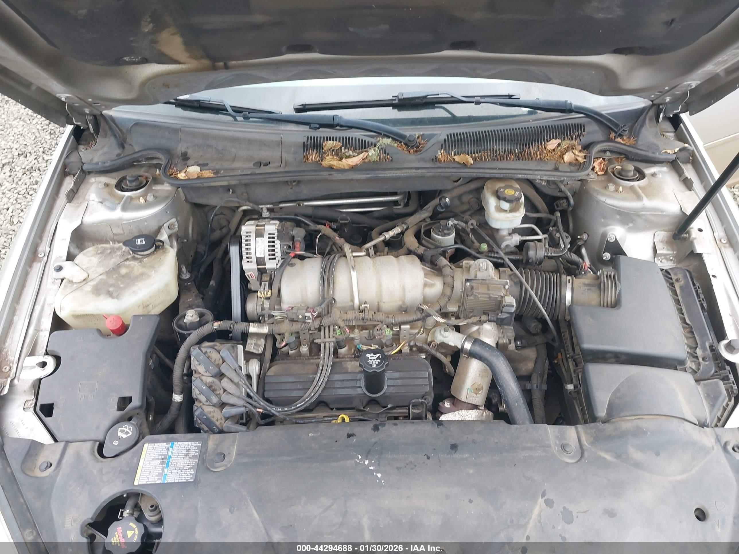 BUICK LUCERNE image 10