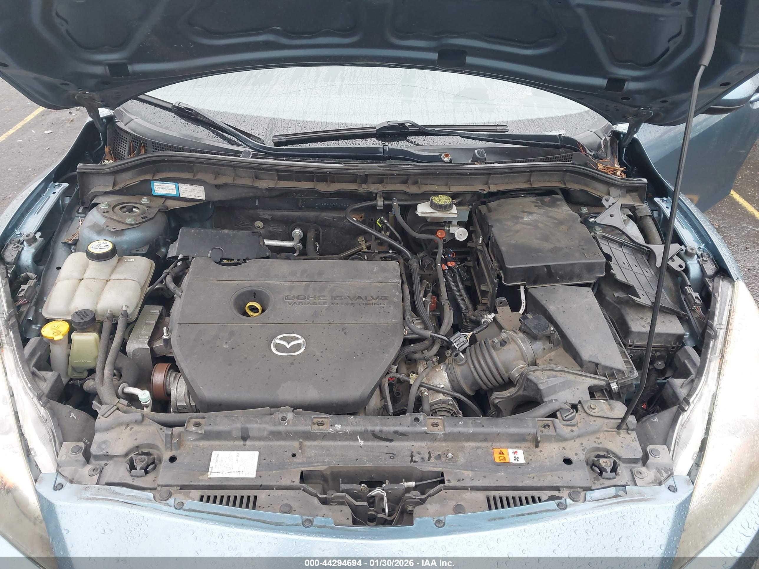 MAZDA MAZDA3 image 10