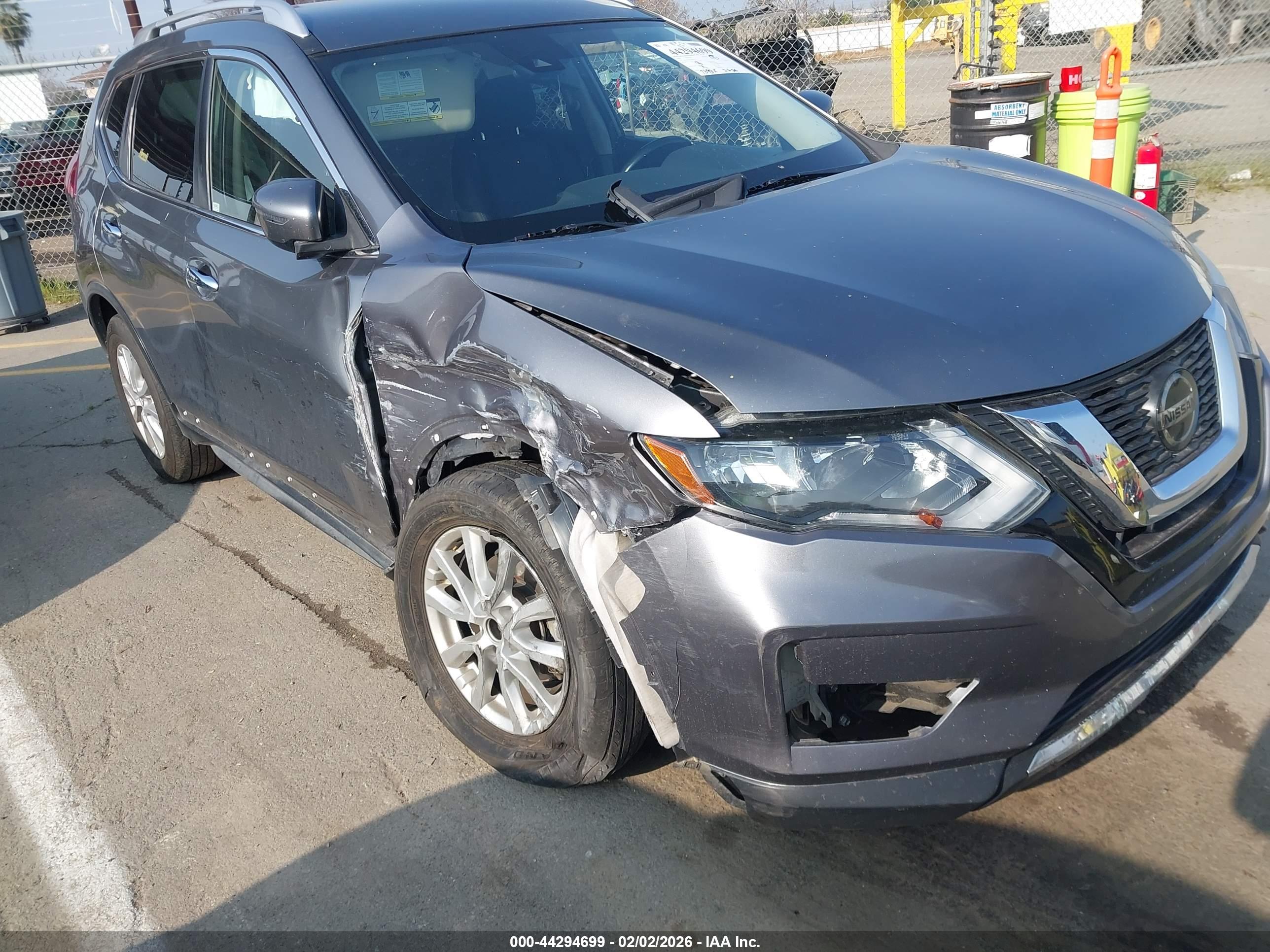 NISSAN ROGUE image 6