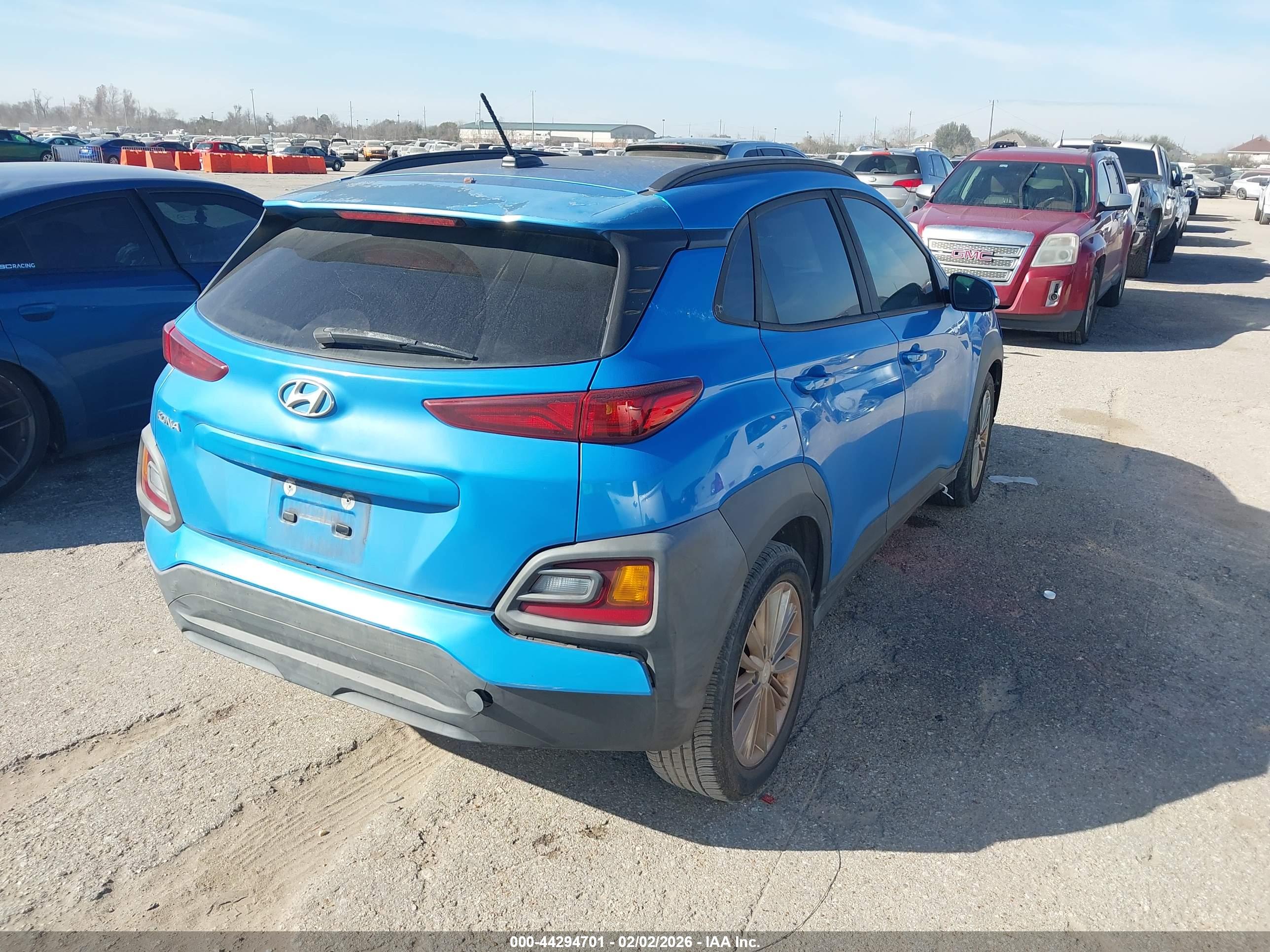 HYUNDAI KONA image 4