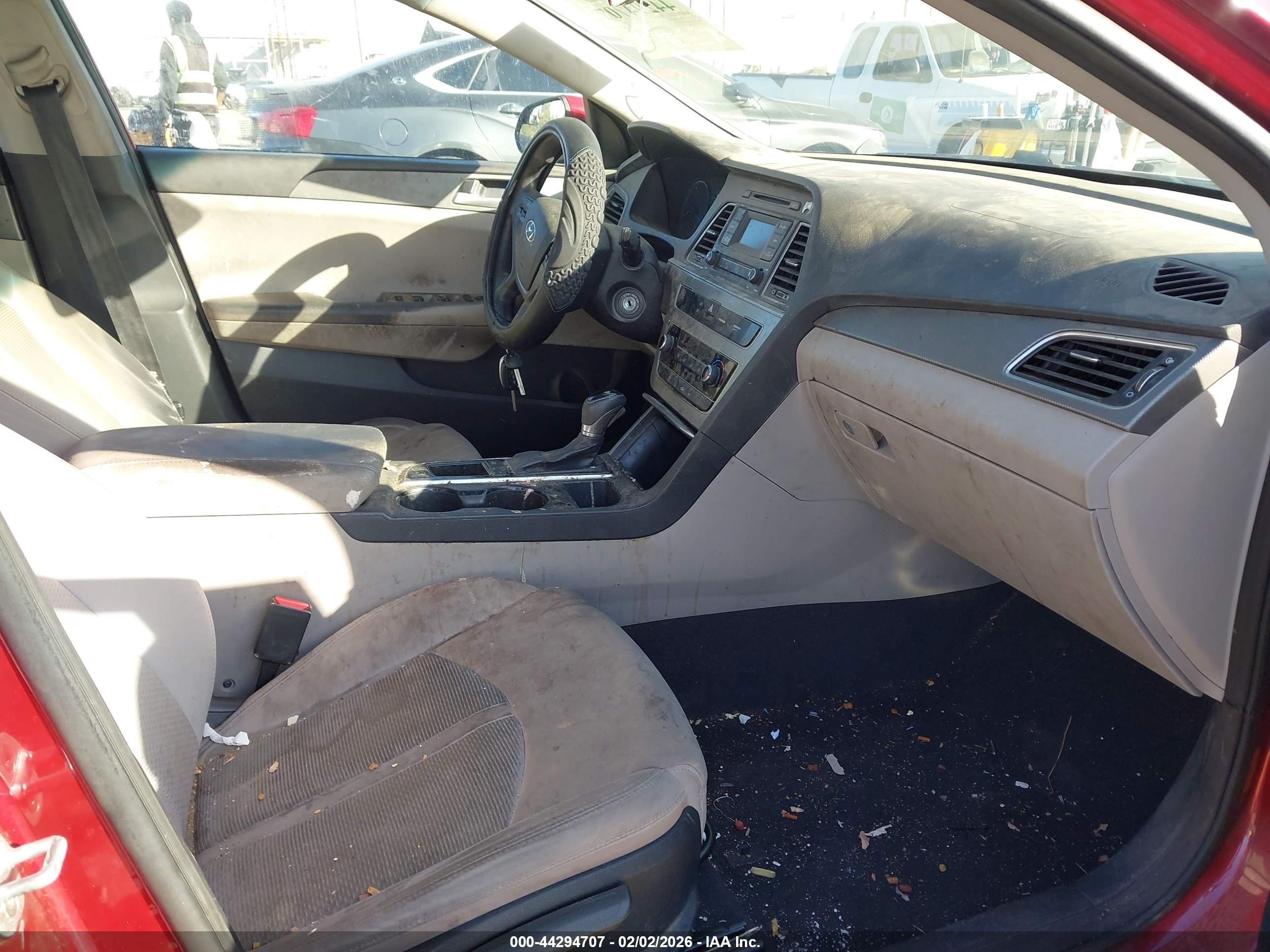 HYUNDAI SONATA image 5
