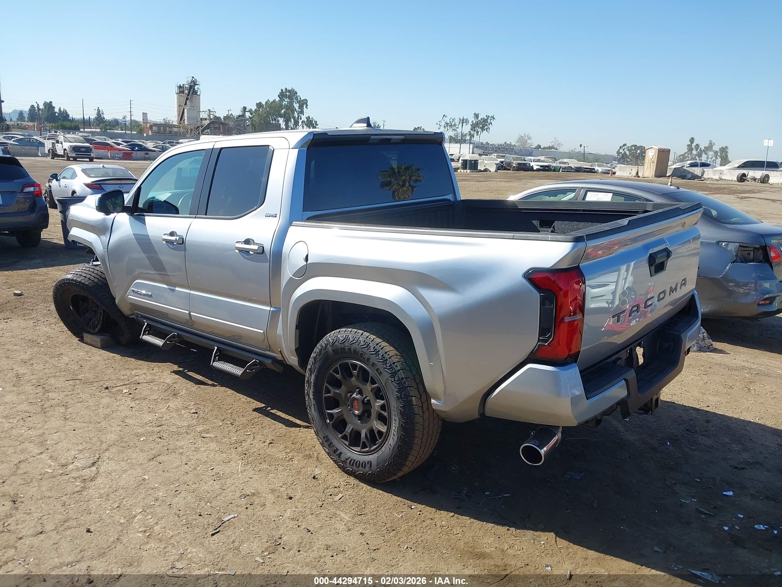 TOYOTA TACOMA image 3