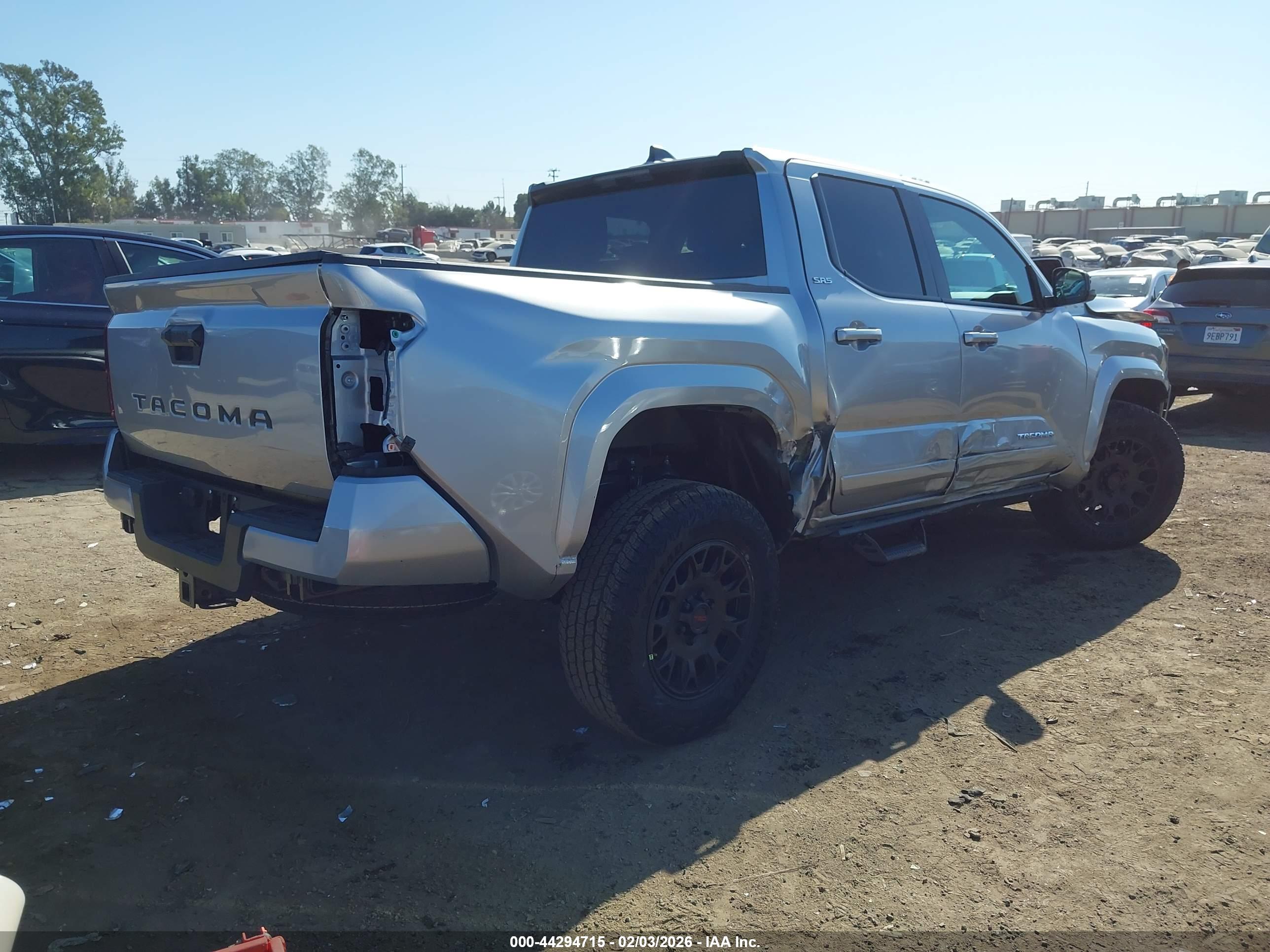 TOYOTA TACOMA image 4