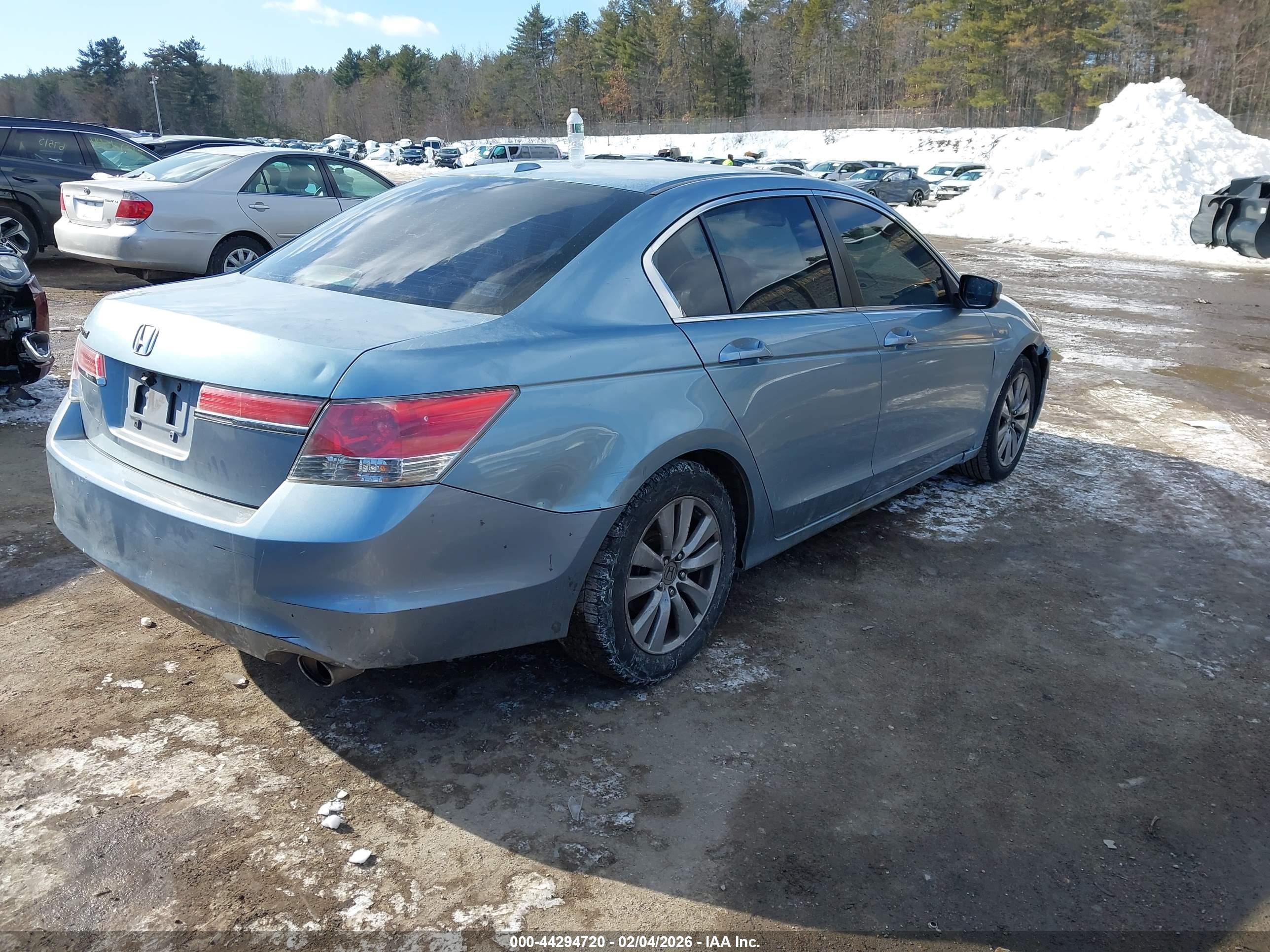 HONDA ACCORD image 4