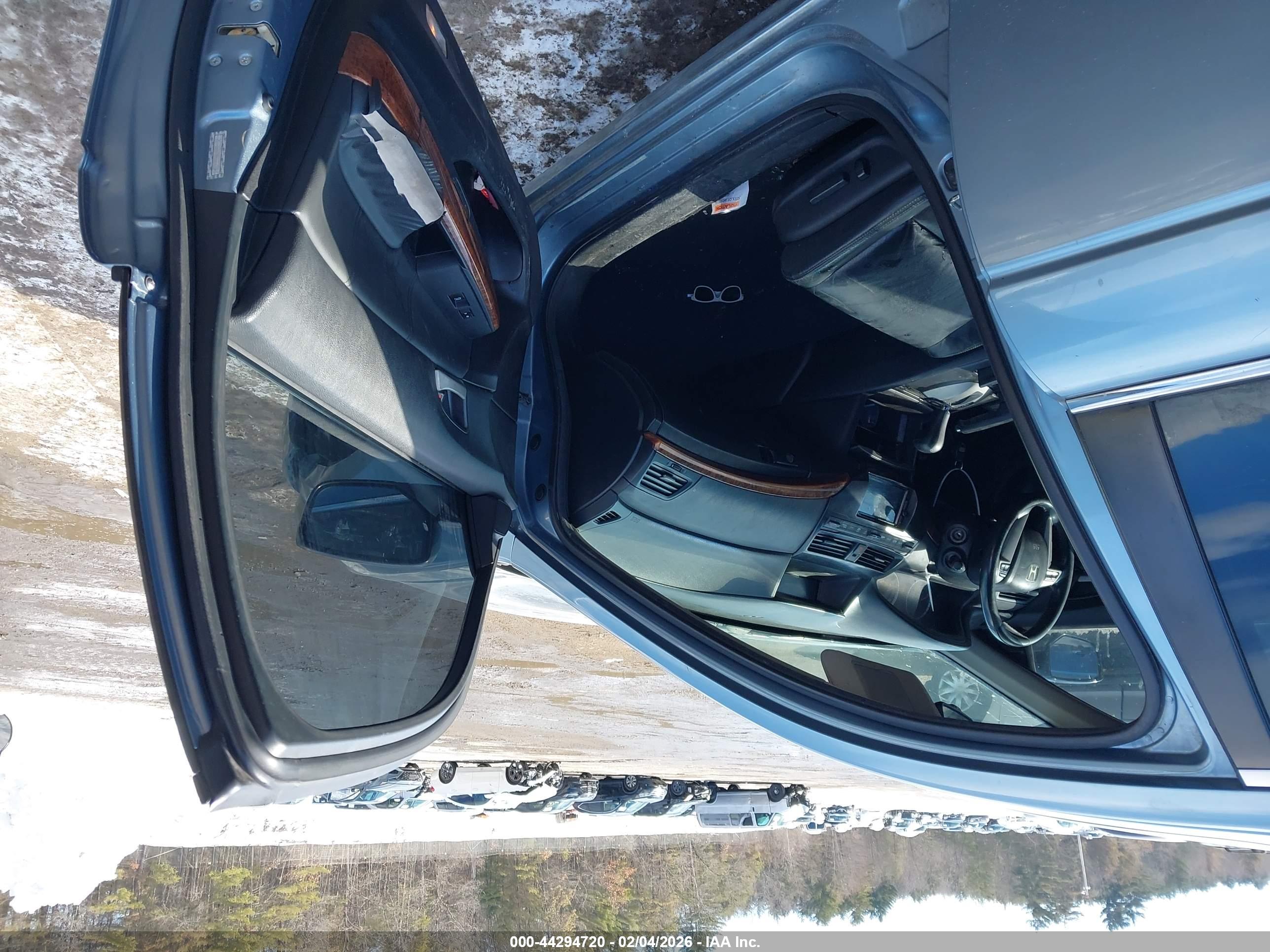 HONDA ACCORD image 5