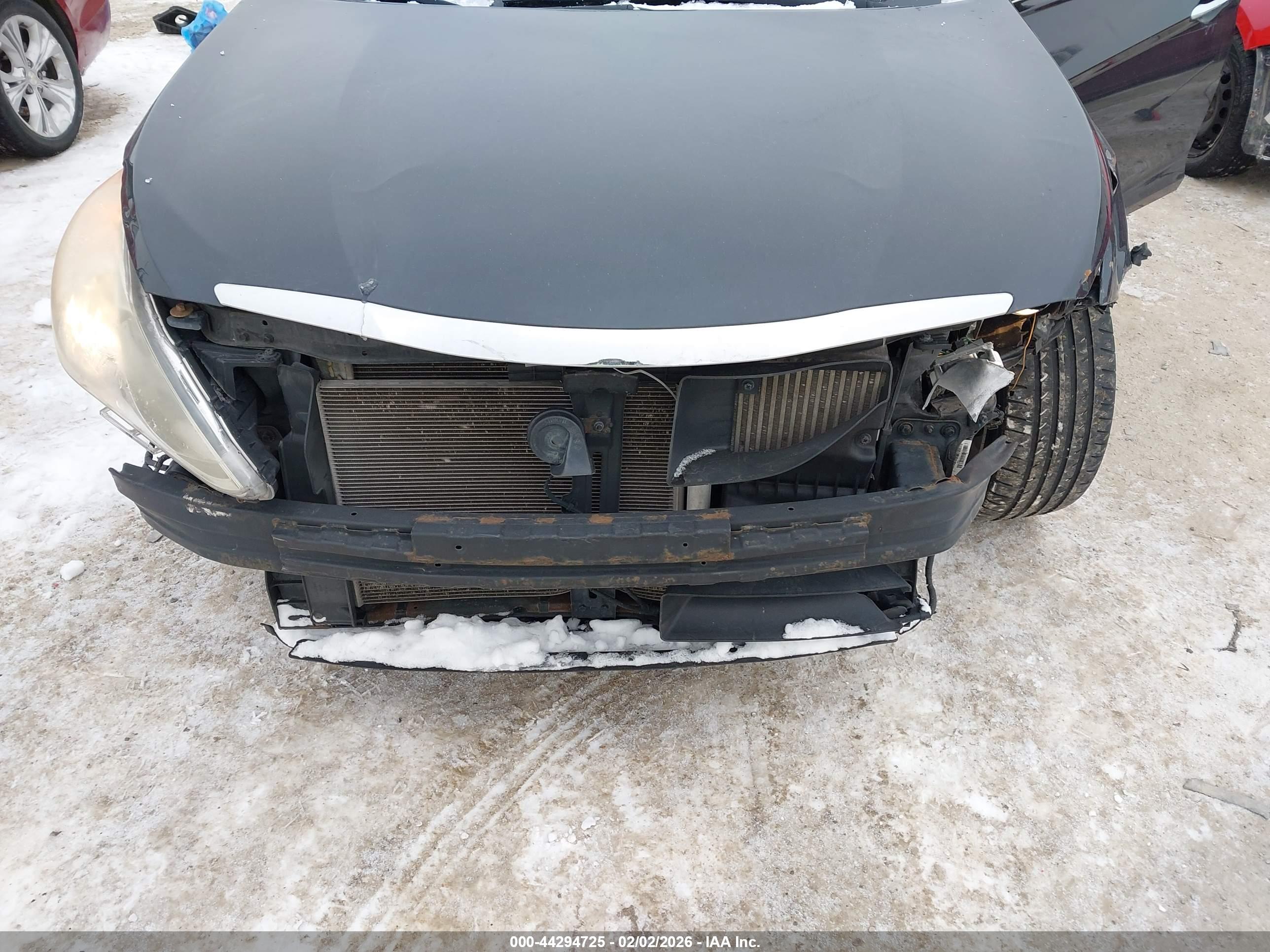 HYUNDAI SONATA image 6