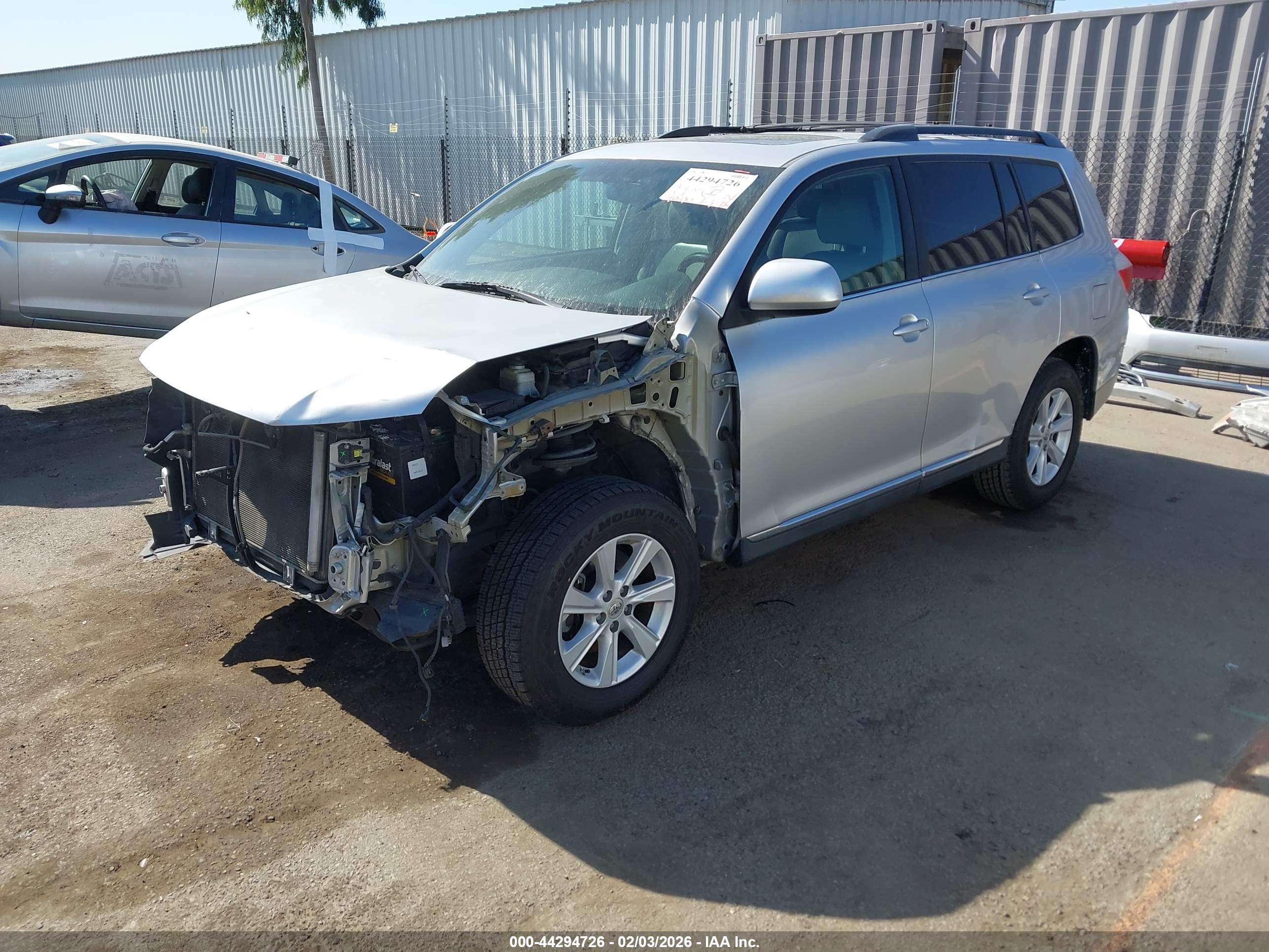 TOYOTA HIGHLANDER image 2
