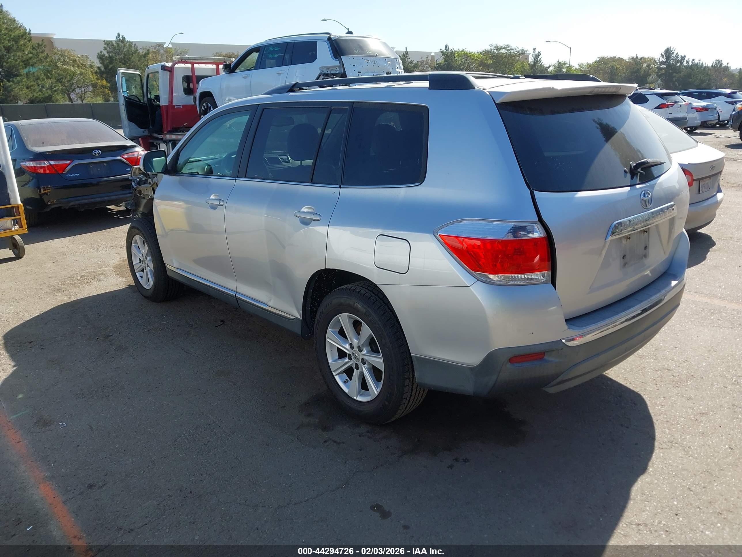 TOYOTA HIGHLANDER image 3