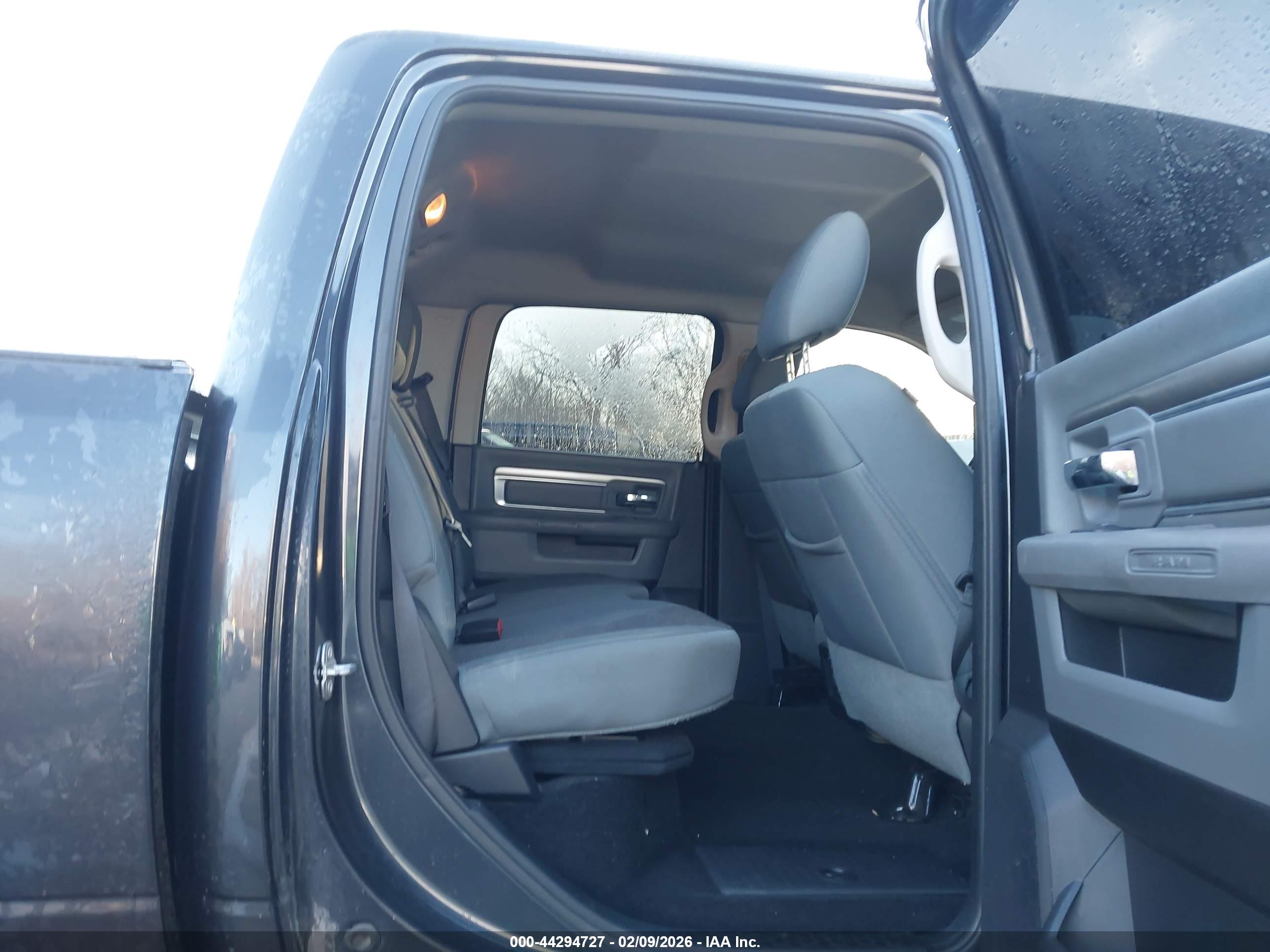 RAM 1500 image 8