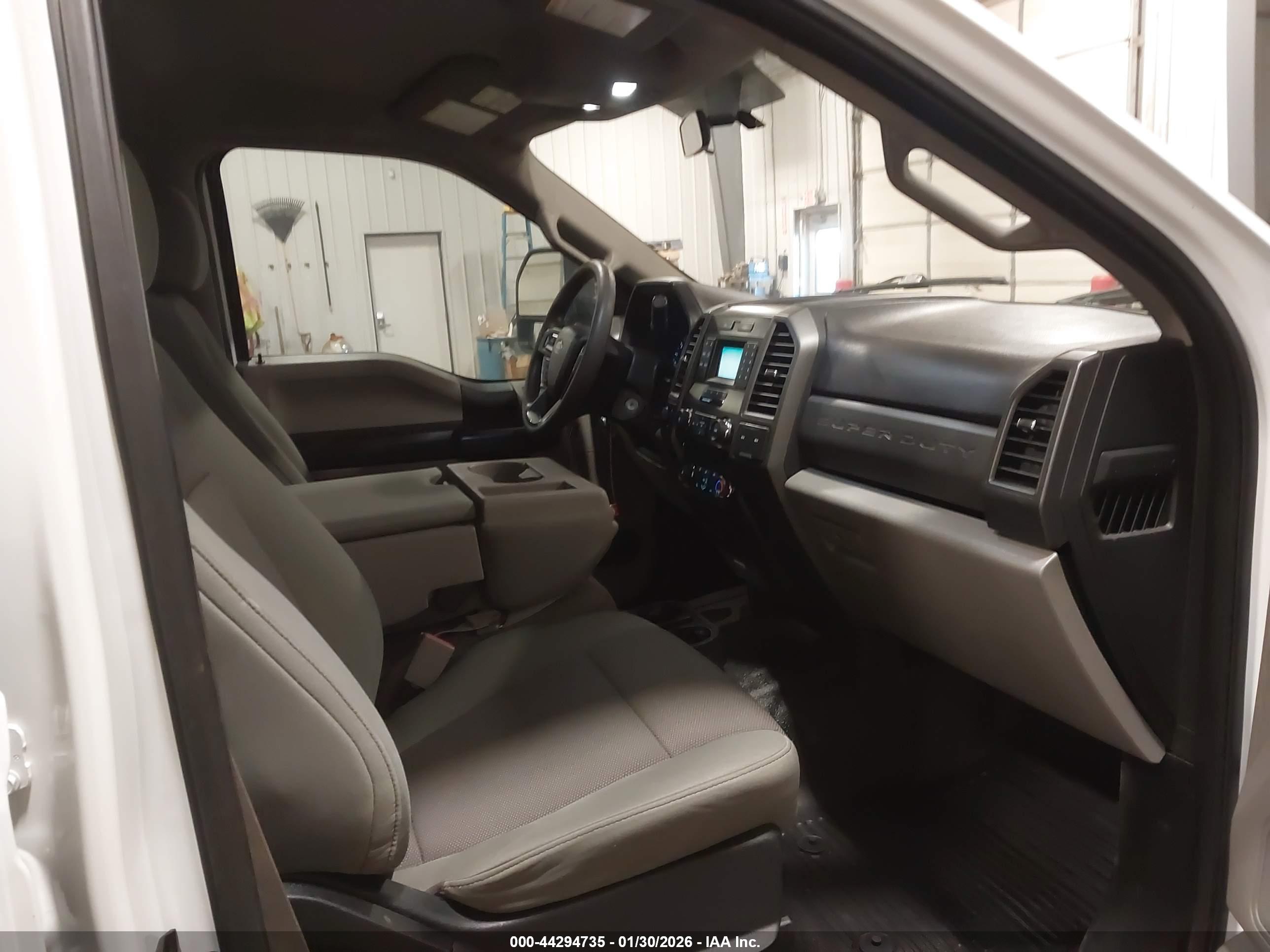 FORD F-250 image 5