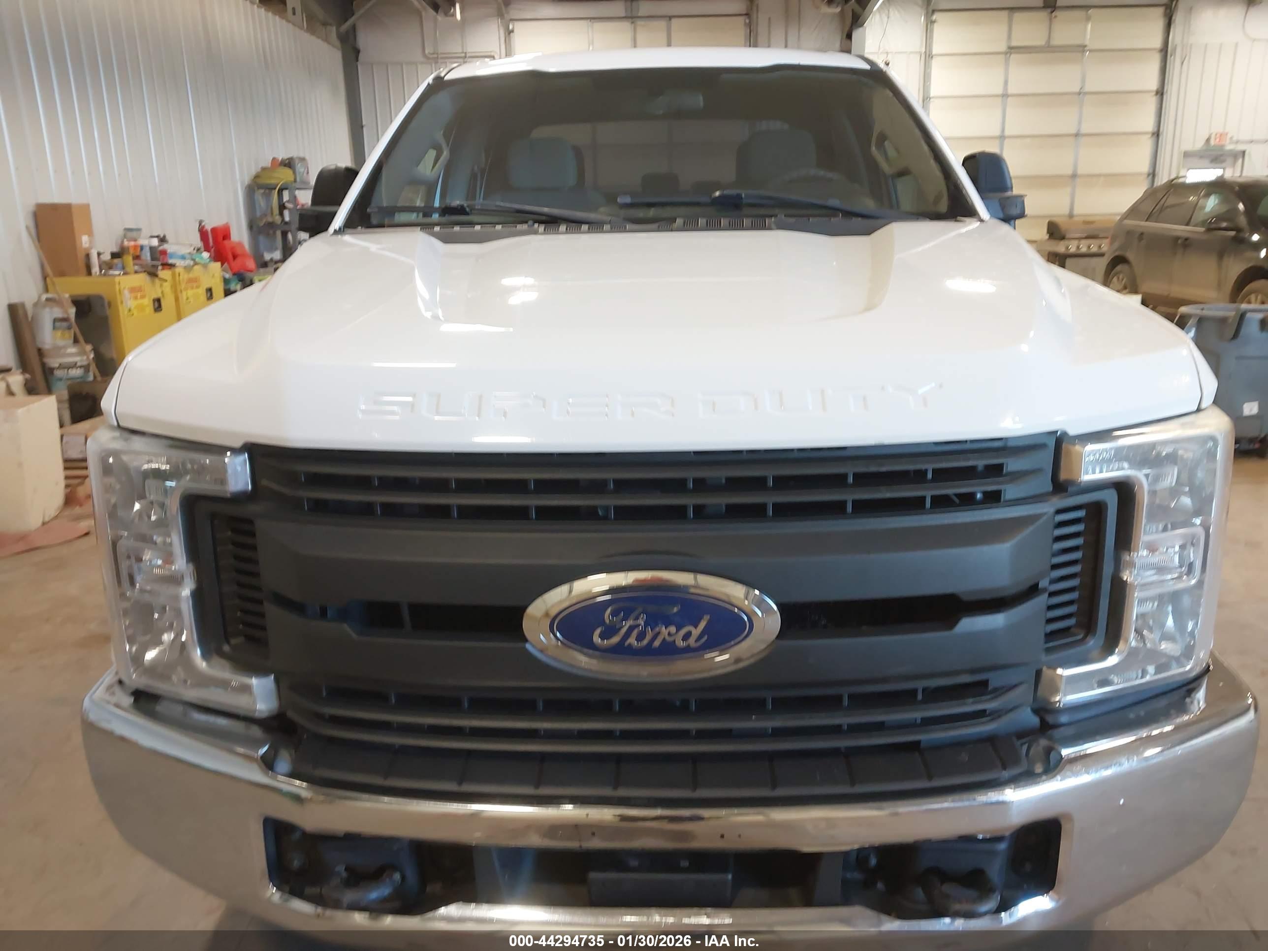 FORD F-250 image 6