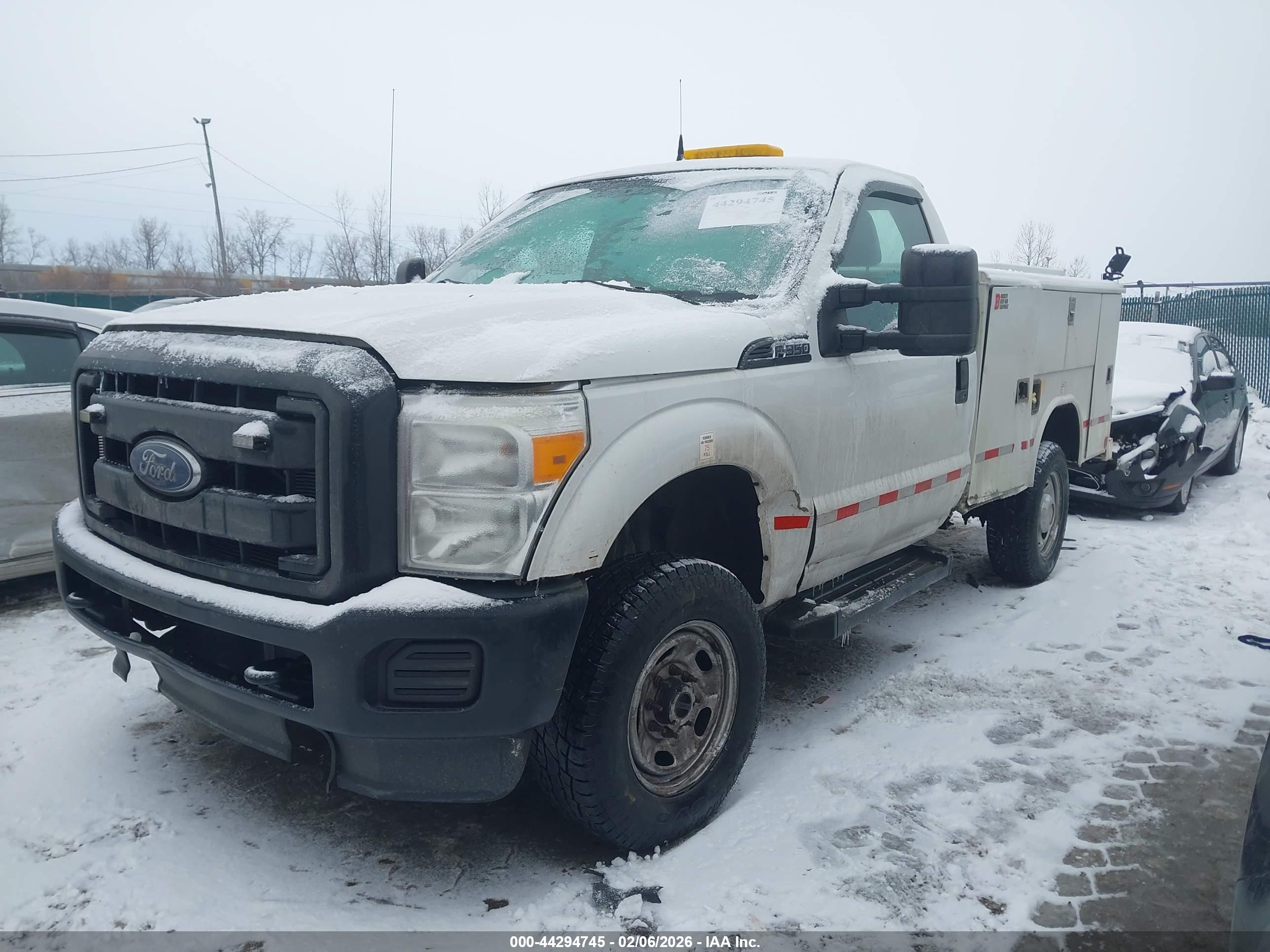 FORD F-350 image 2