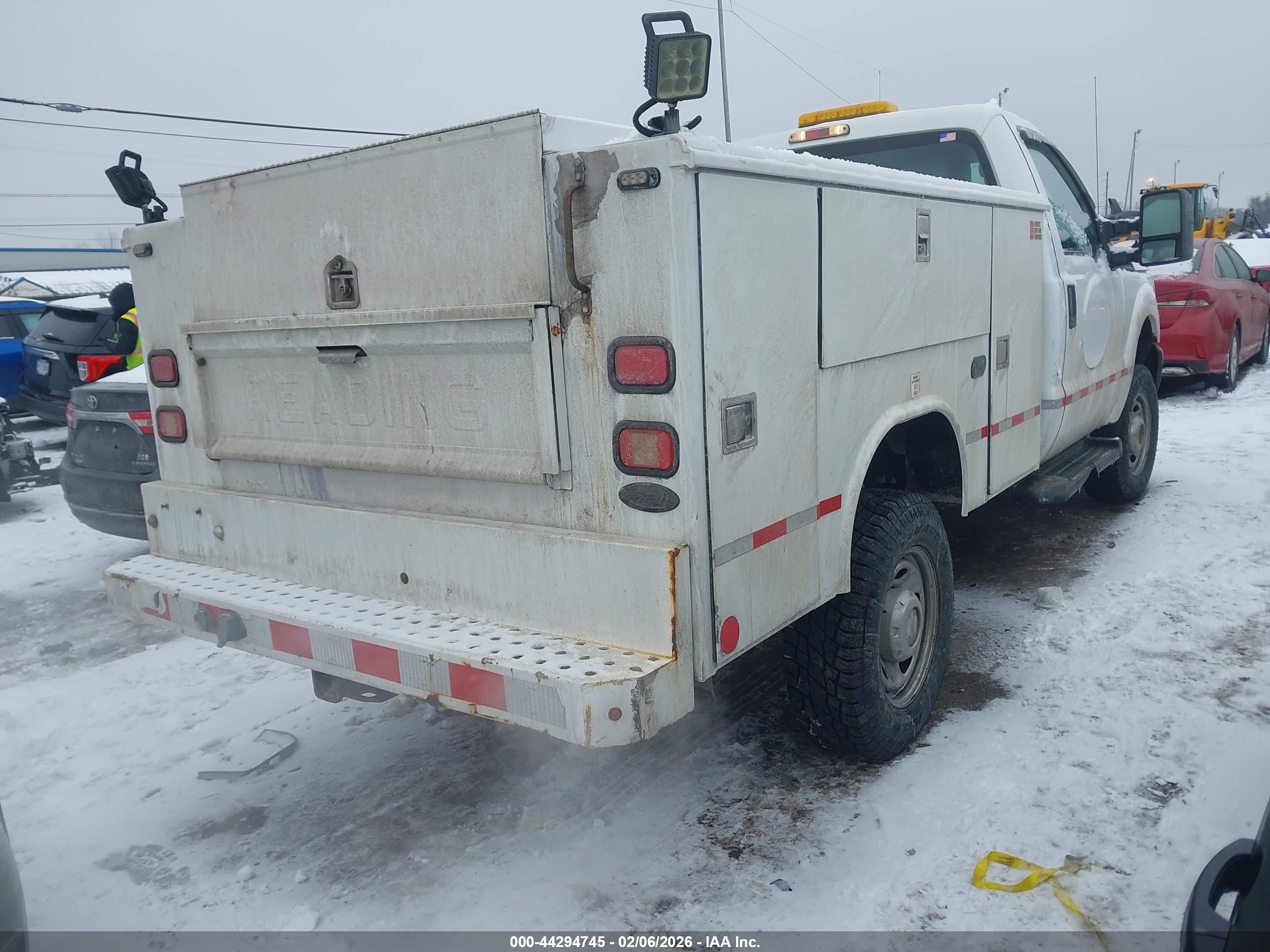 FORD F-350 image 4