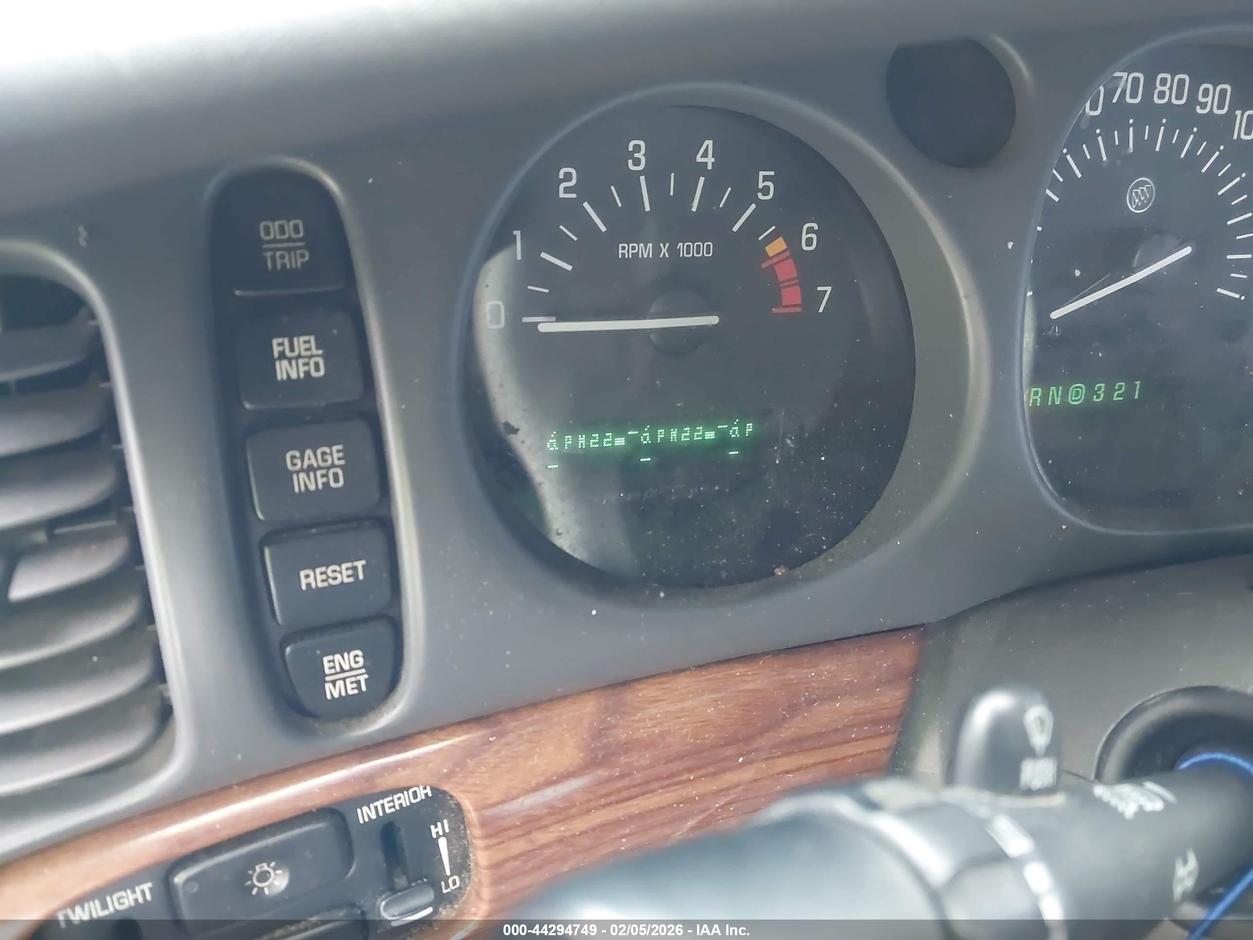 BUICK LESABRE image 7